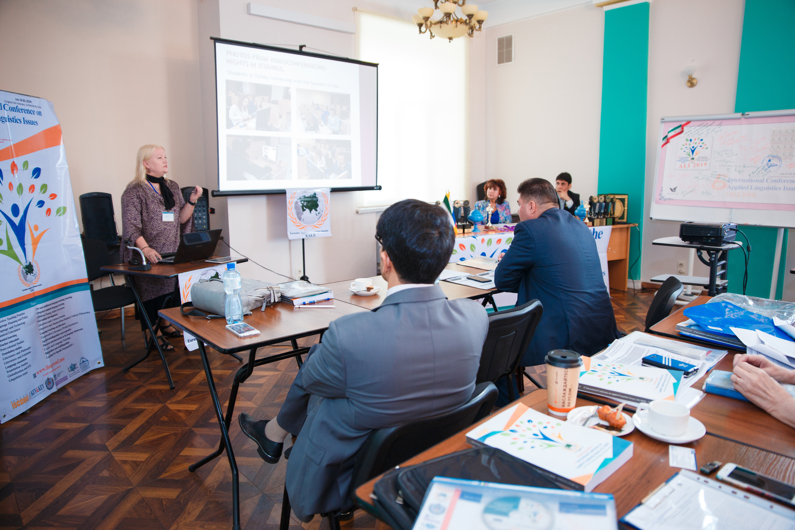 Конференция иностранных языков. Портретный и репортажный фотограф Марина Кузьмина