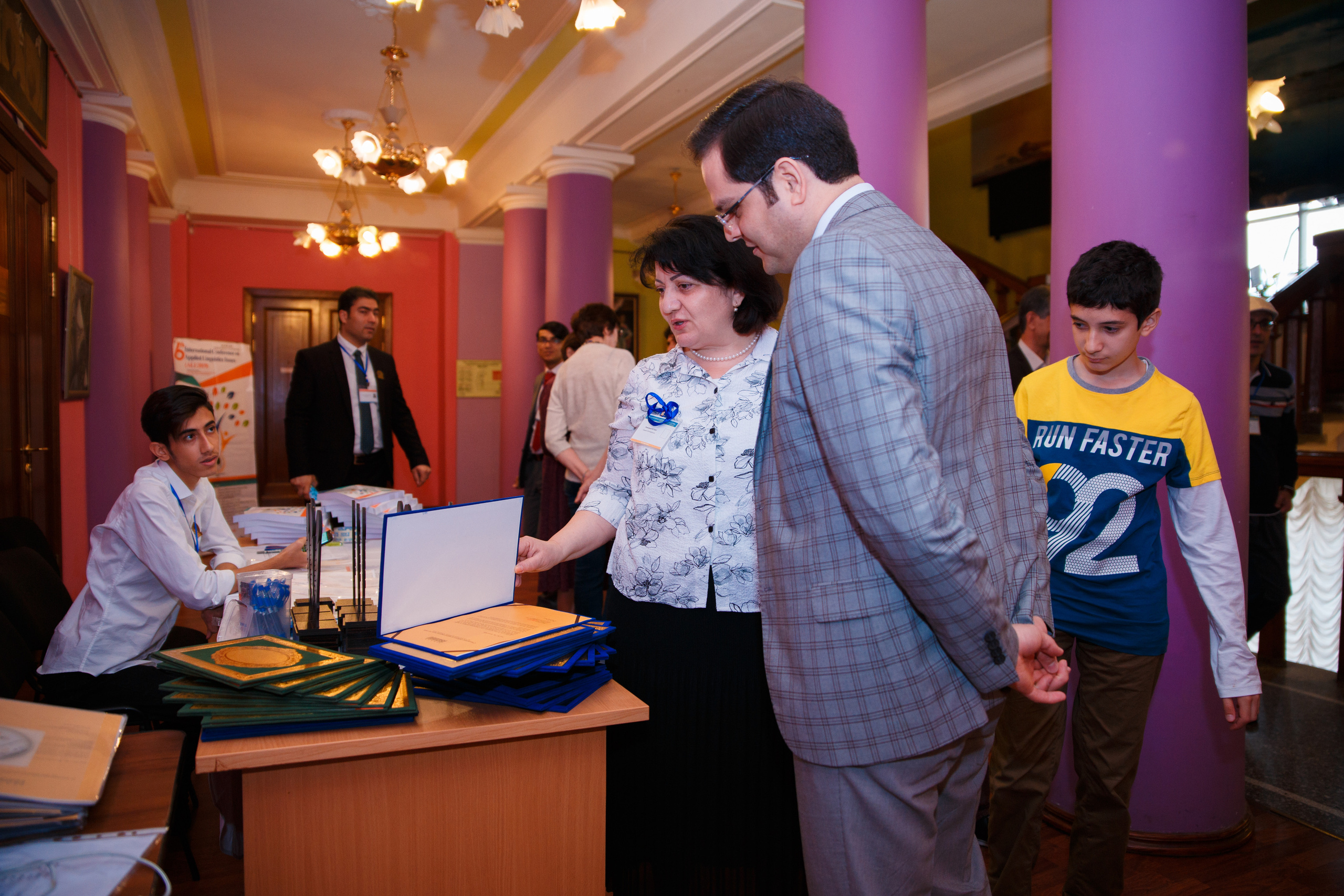 Конференция иностранных языков. Портретный и репортажный фотограф Марина Кузьмина