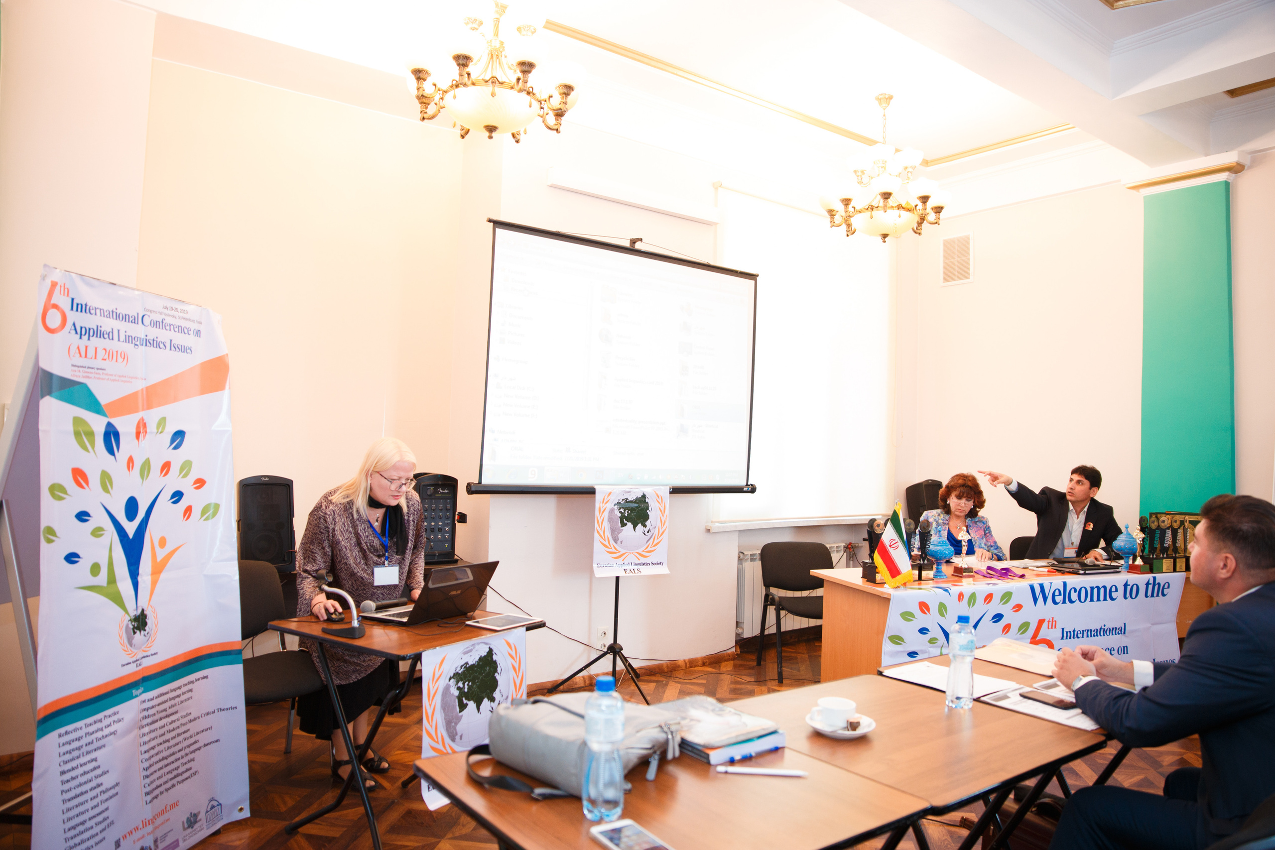 Конференция иностранных языков. Портретный и репортажный фотограф Марина Кузьмина