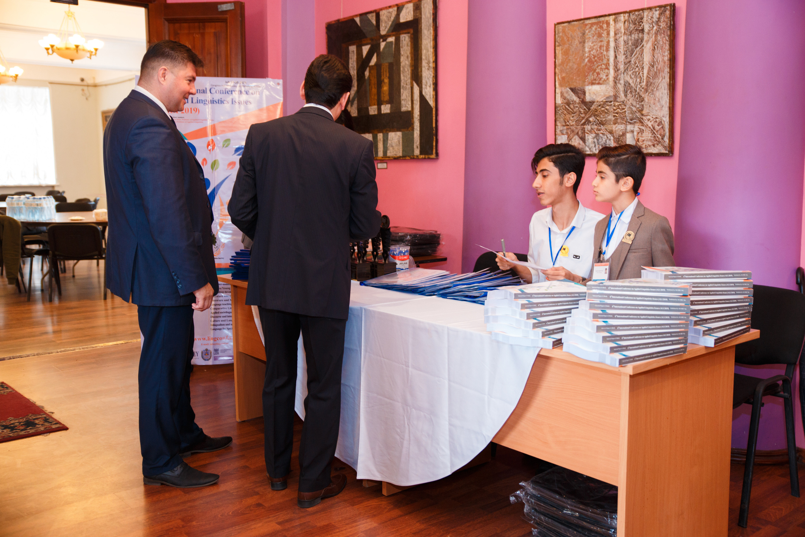 Конференция иностранных языков. Портретный и репортажный фотограф Марина Кузьмина