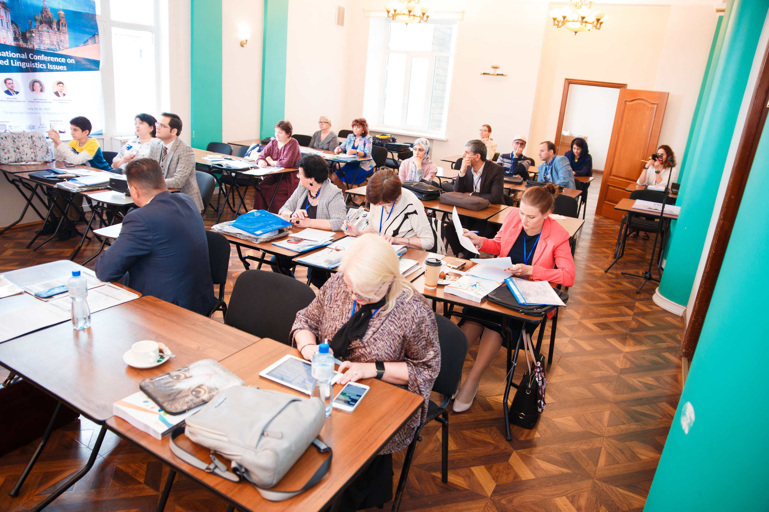 Конференция иностранных языков. Портретный и репортажный фотограф Марина Кузьмина