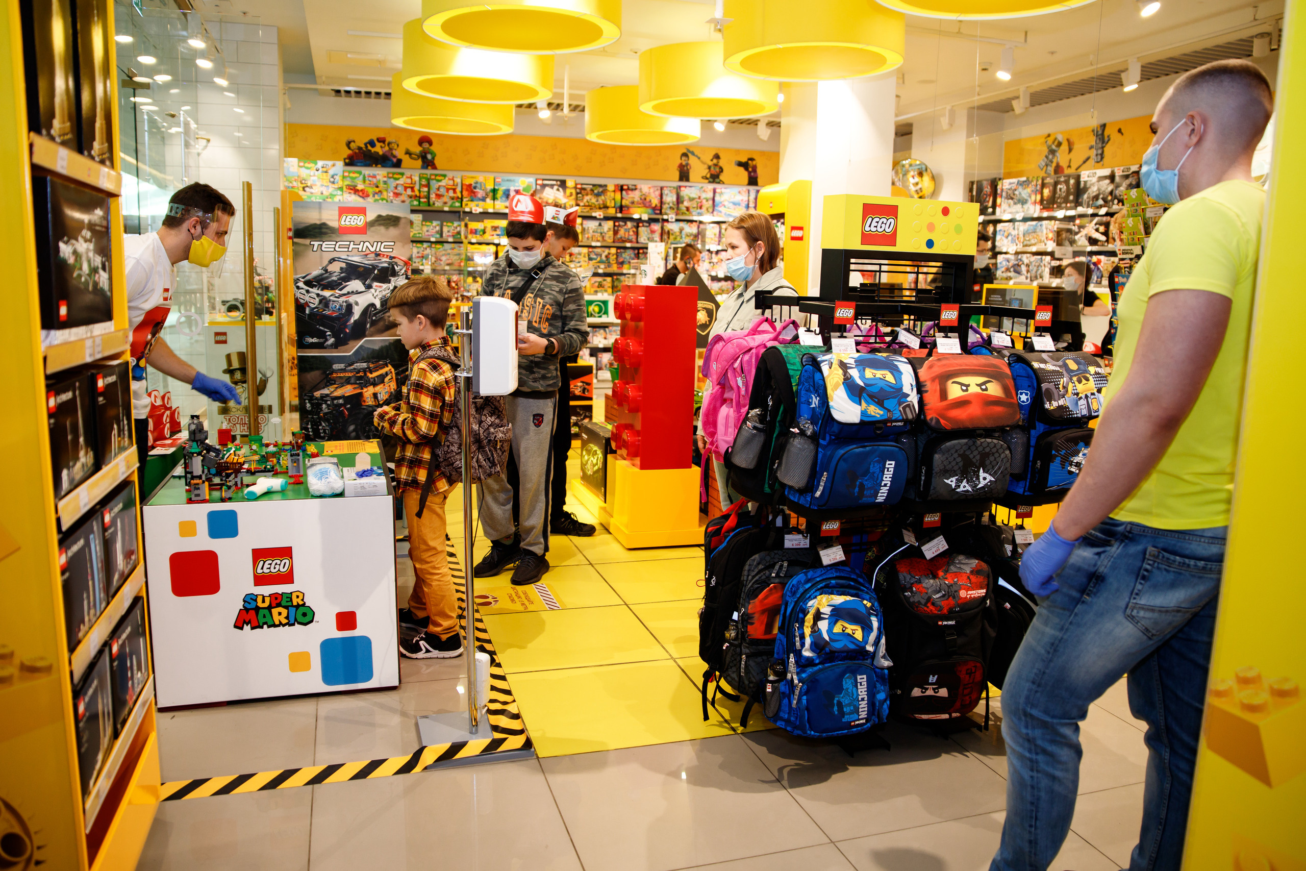 Lego Mario. Портретный и репортажный фотограф Марина Кузьмина