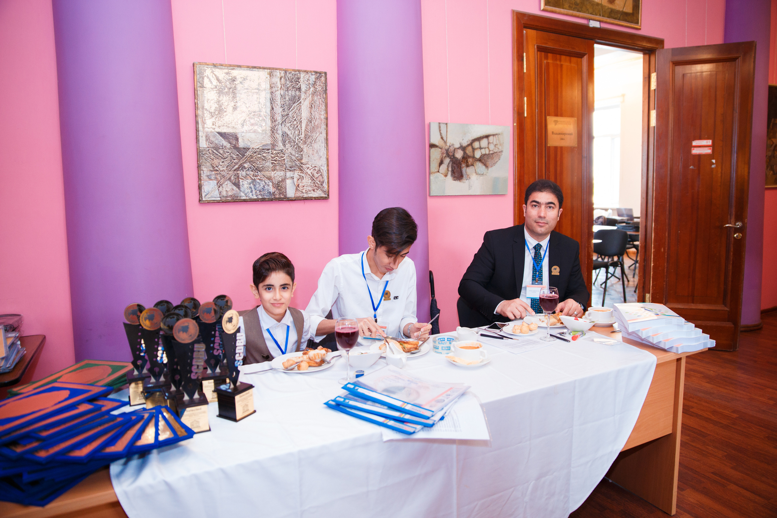 Конференция иностранных языков. Портретный и репортажный фотограф Марина Кузьмина