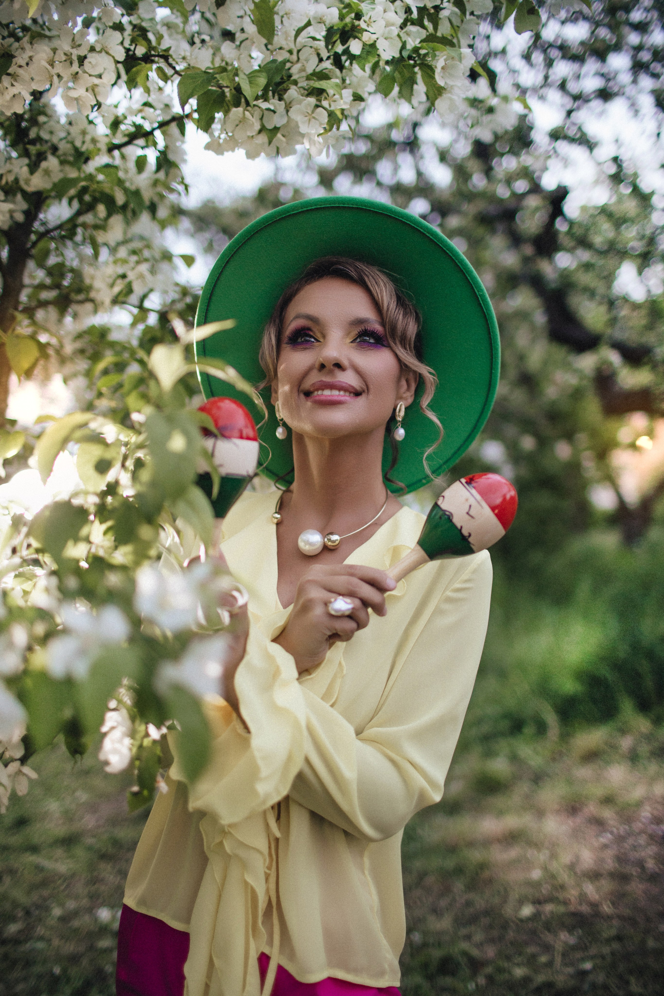 Фотосъемки в цветущих садах. Свадебный и семейный фотограф Спб Бошман Ирина