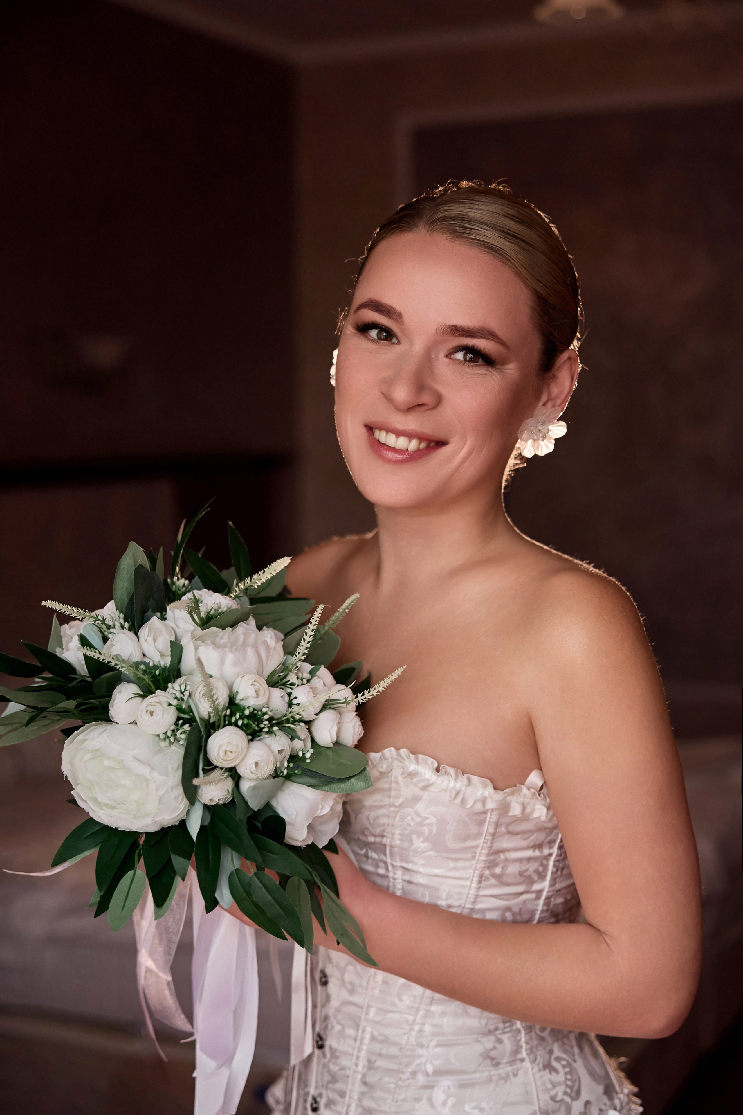 Утро невесты и свадебная фотосессия в гостинице