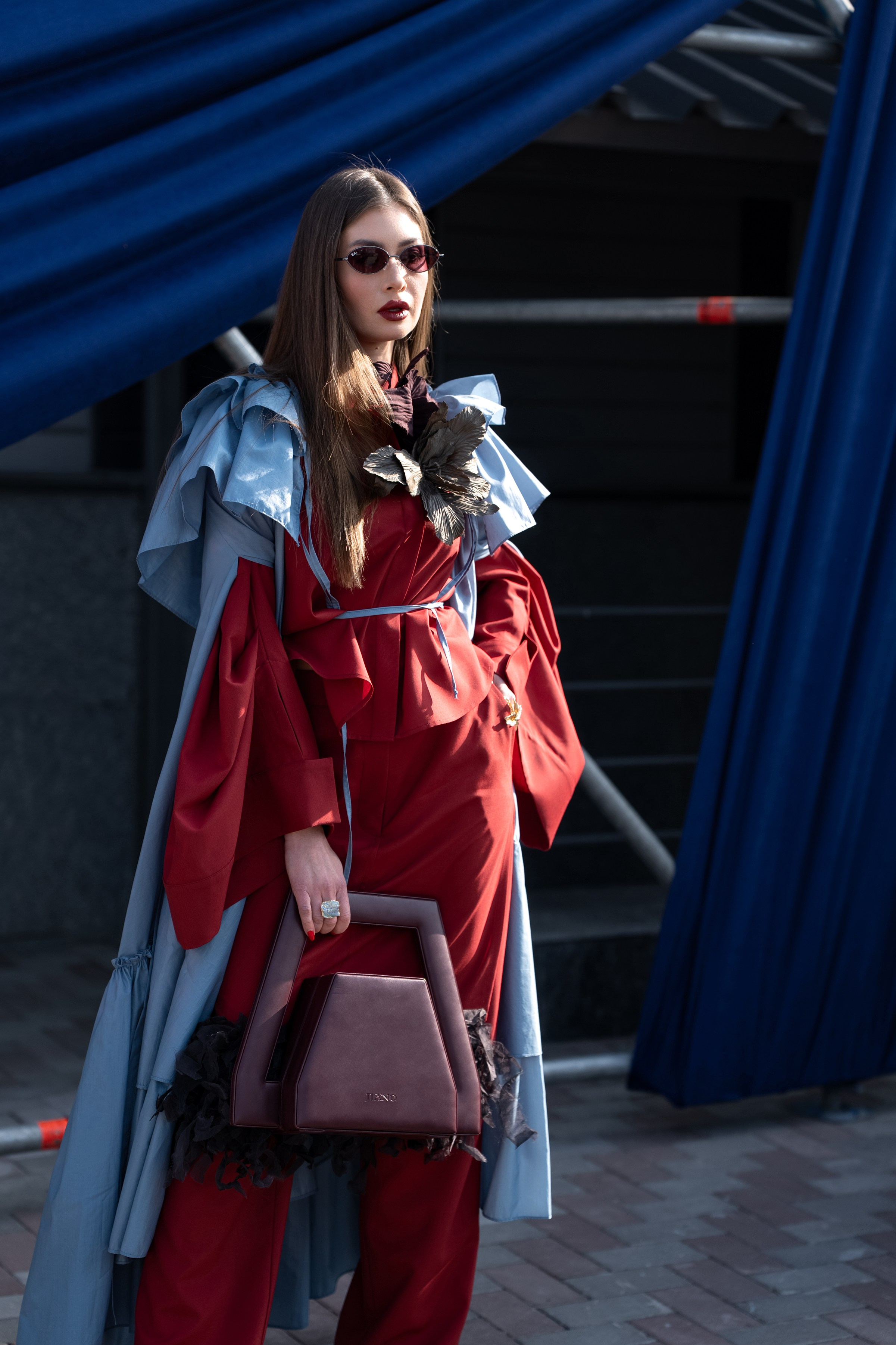 Visa Fashion Week Almaty Pre-Fall 2026 April StreetStyle Day 1. Сайт Алматинского НЮ АРТ, будуар и фэшн фотографа Дениса Карпенко