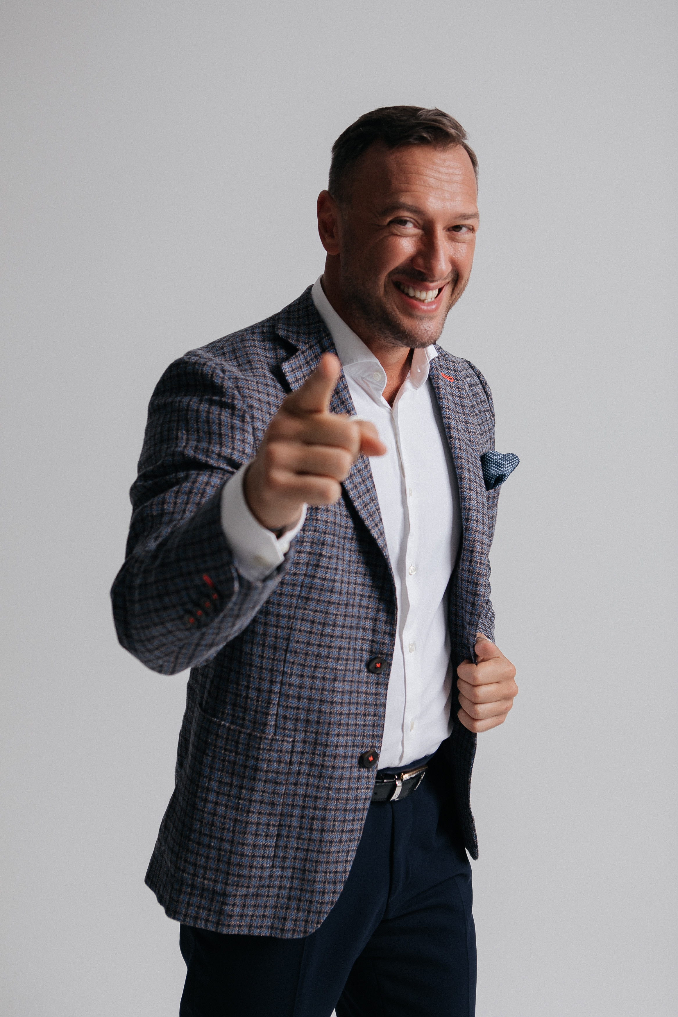 Гусейн Иманов ex-top Менеджер корпорации VESTEL, долларовый миллионер. Фотограф в Москве Дмитрий Жарков