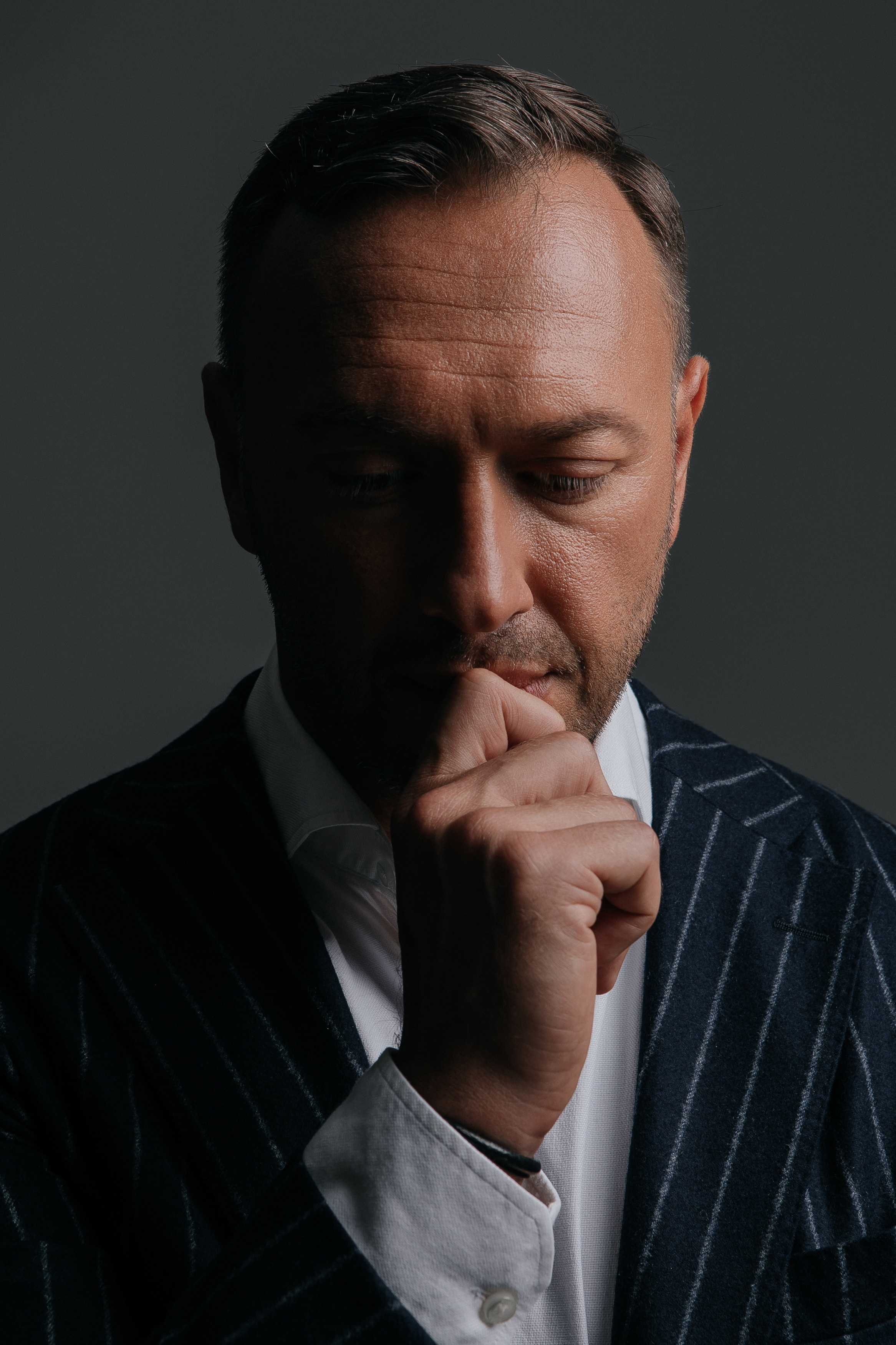 Гусейн Иманов ex-top Менеджер корпорации VESTEL, долларовый миллионер. Фотограф в Москве Дмитрий Жарков