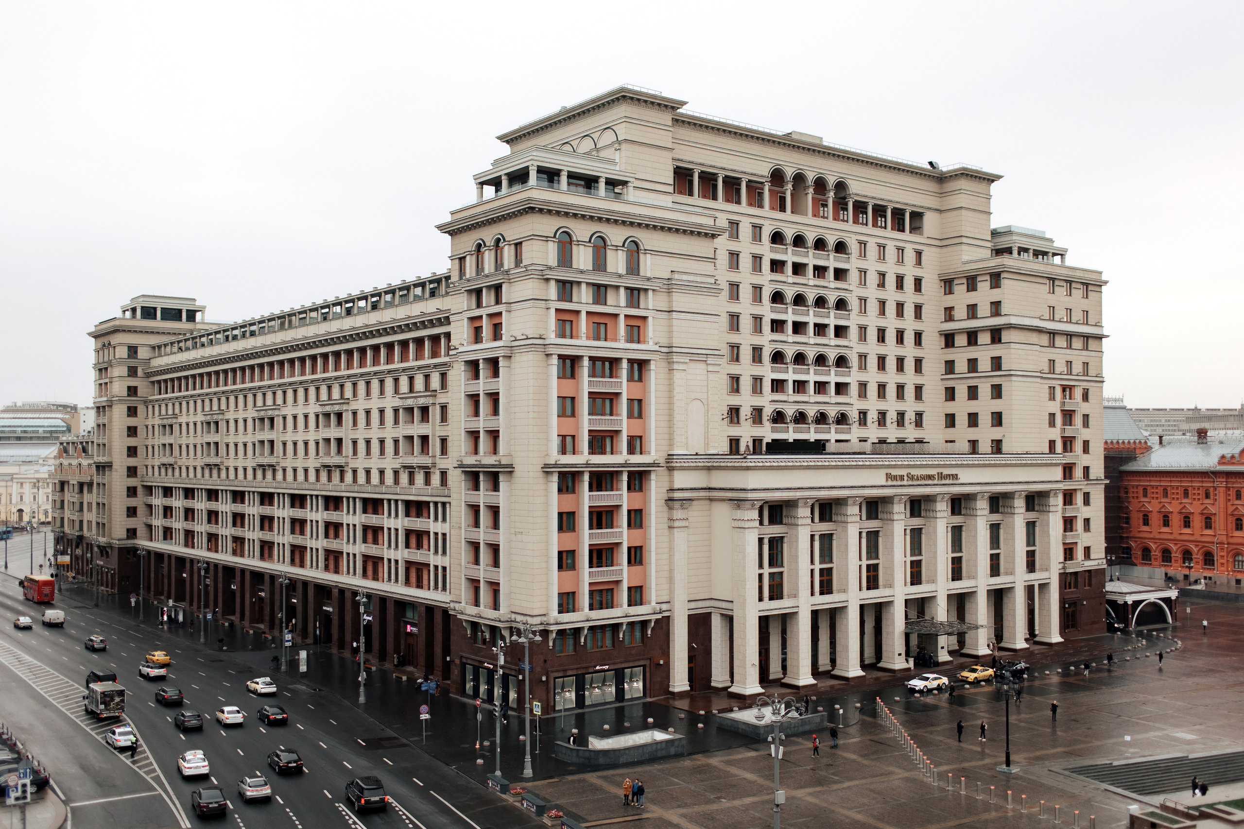 R&A. Свадебный репортажный фотограф в Москве