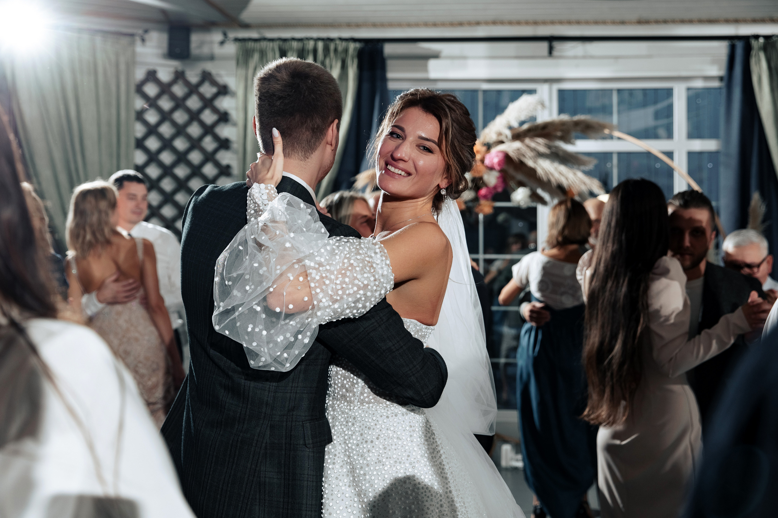 R&A. Свадебный репортажный фотограф в Москве