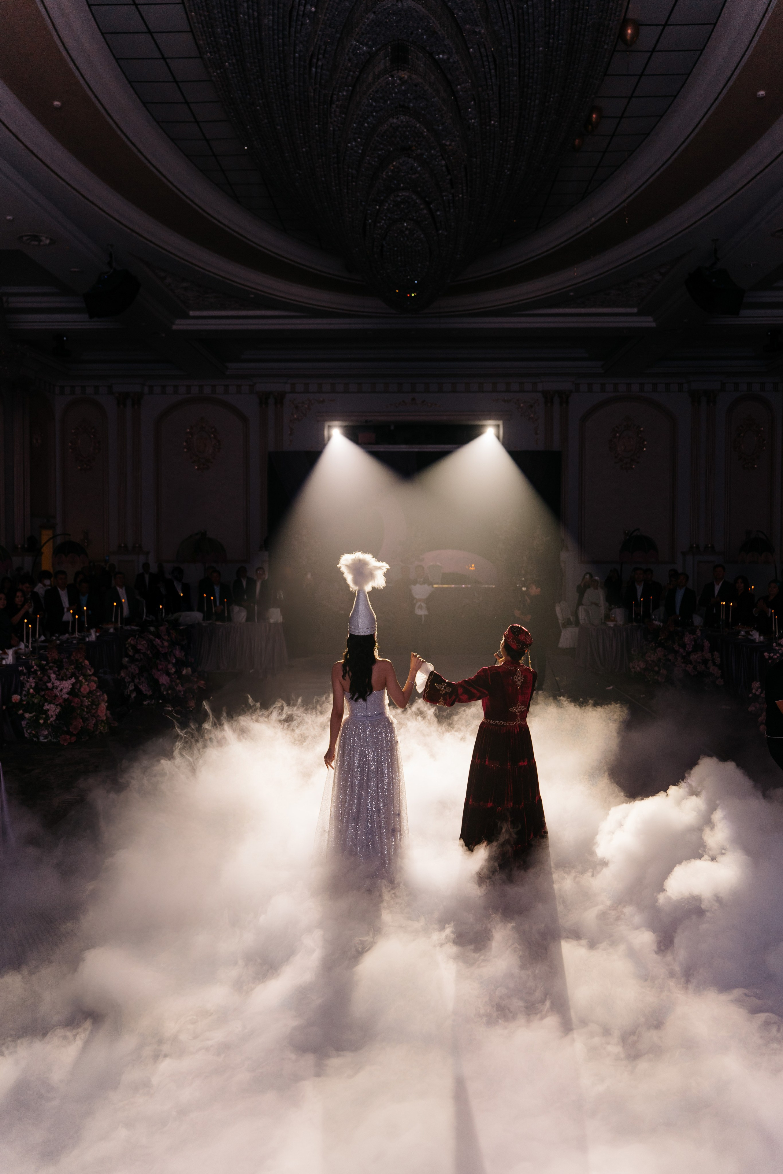 Ay-Dana Uzatu. ___________________________________________________