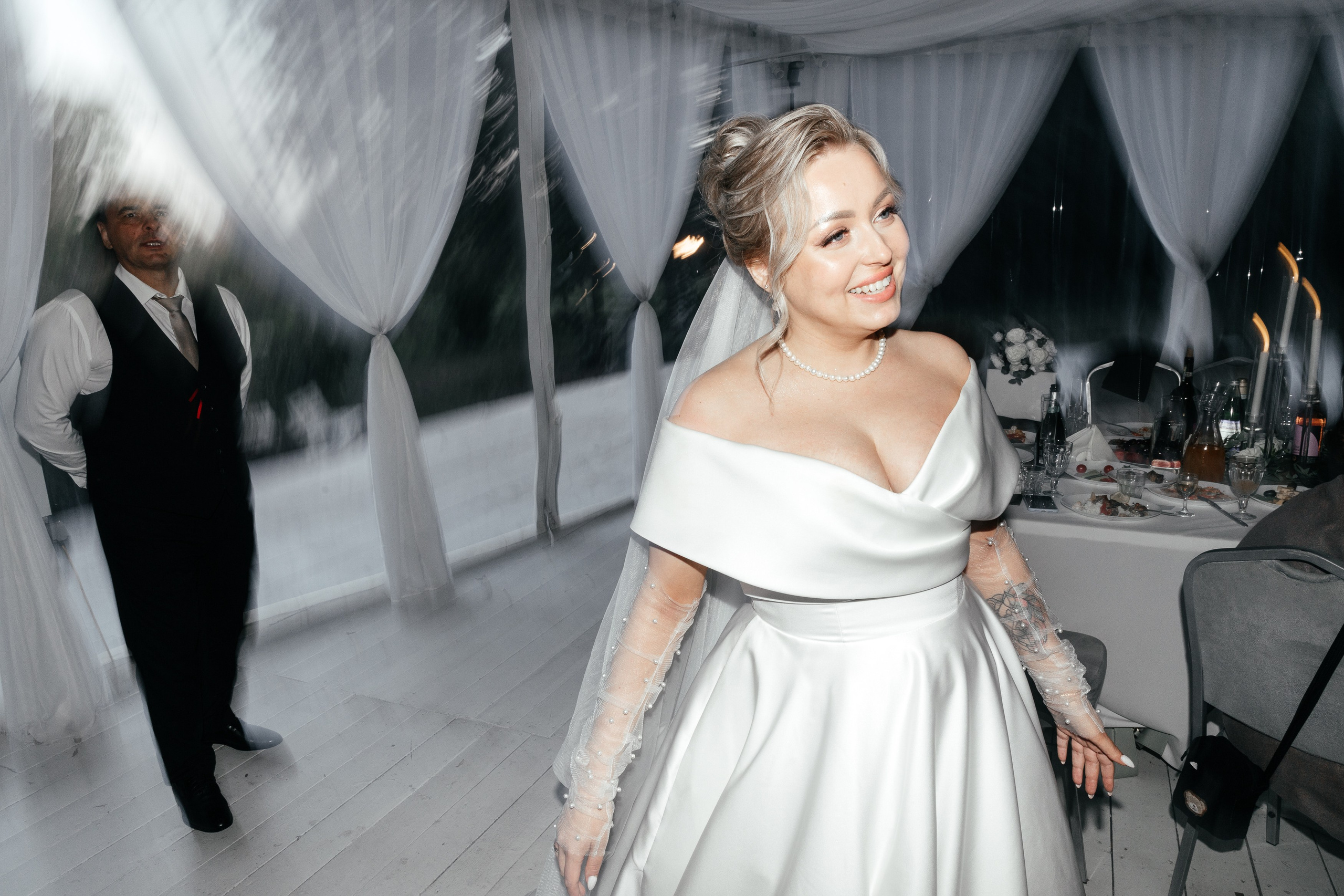 Свадебный фотограф Уфа — Руслан ГабдлисламовЖивые эмоции, красивые кадры, воспоминания на всю жизнь.Работаю по всей Республике Башкортоста. Свадебный фотограф Уфа Руслан Габдлисламов