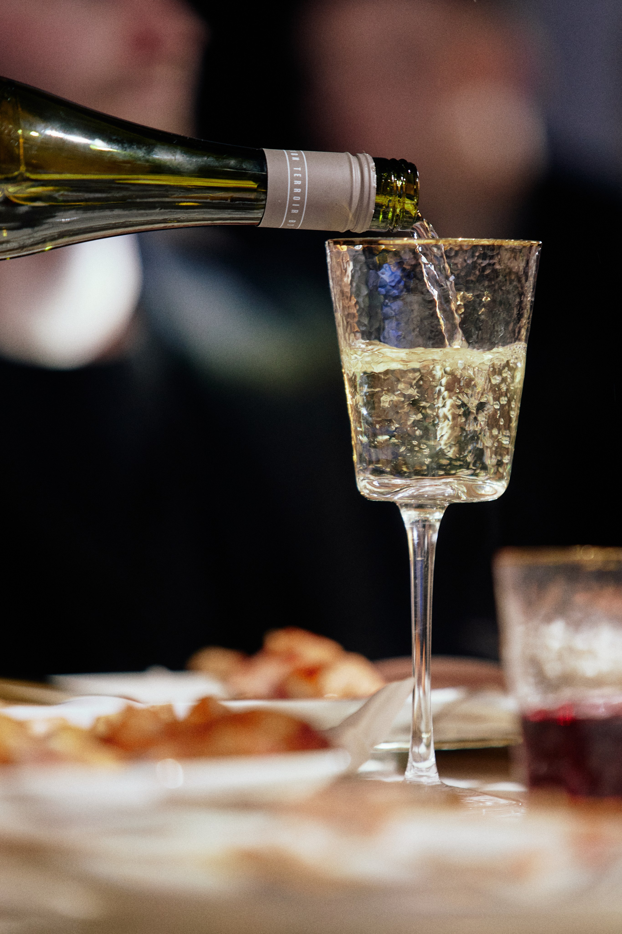 Свадебная фотосессия: история любви, запечатлённая в кадре — After So Many Years, Always. Дмитрий Мазуркевич: Профессиональный Репортажный Фотограф