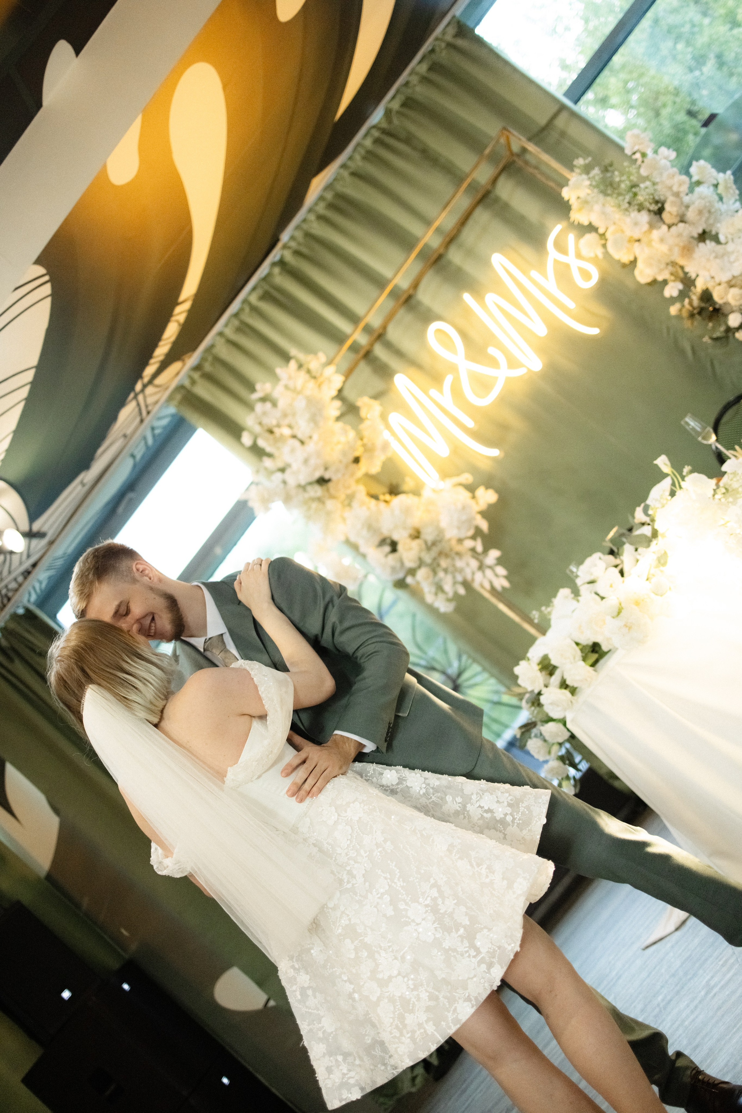 L | A. Свадебный и портретный фотограф в Новосибирске Любовь Исакова