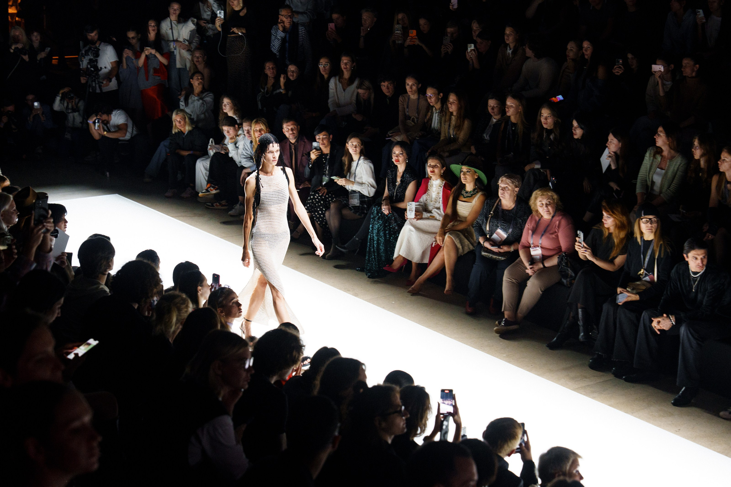 Moscow Fashion Week 2024 осень. Фотограф Николай Прокофьев модельные тесты в Москве