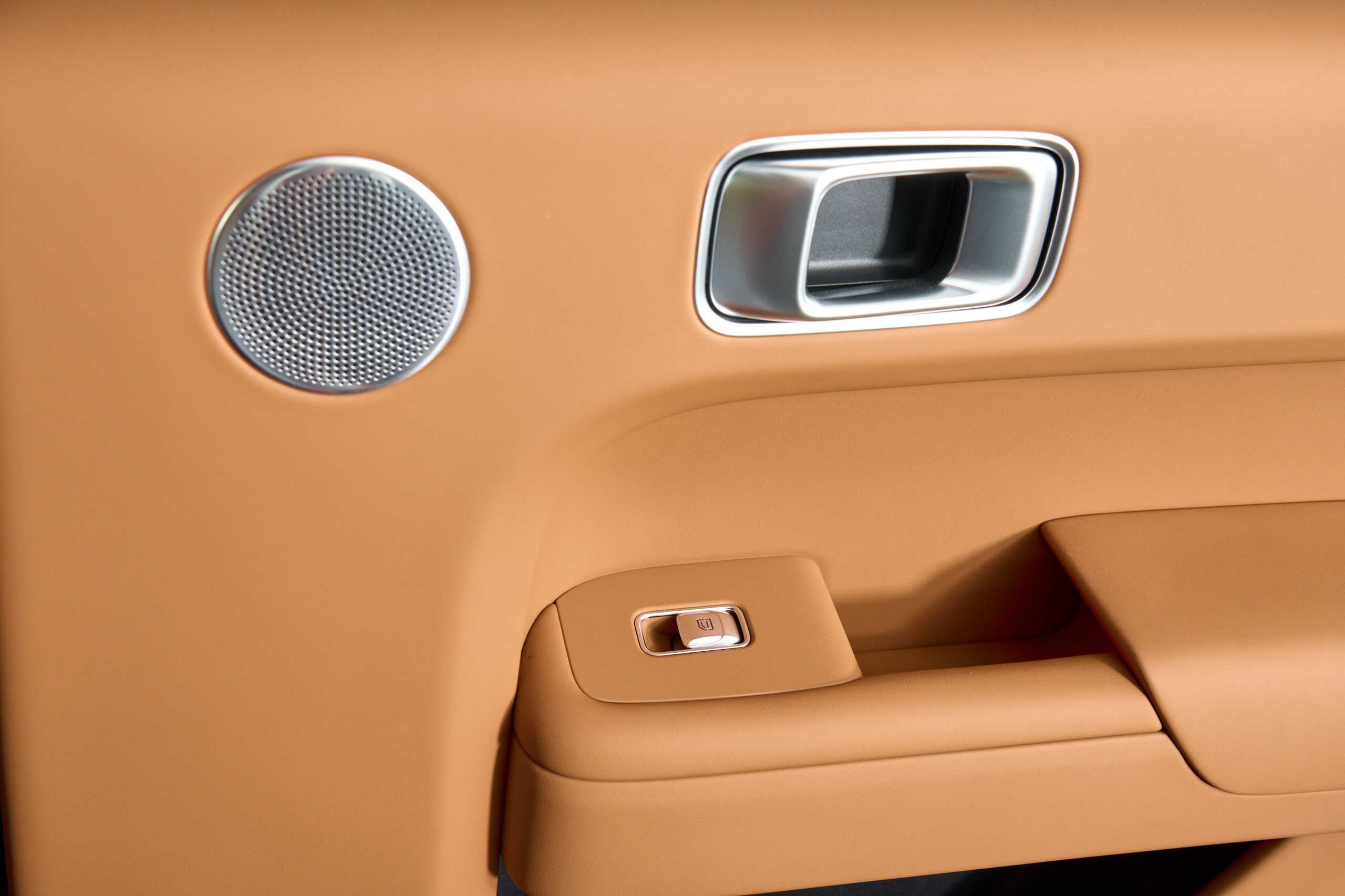 Lixiang L9. Фотограф Николай Прокофьев модельные тесты в Москве