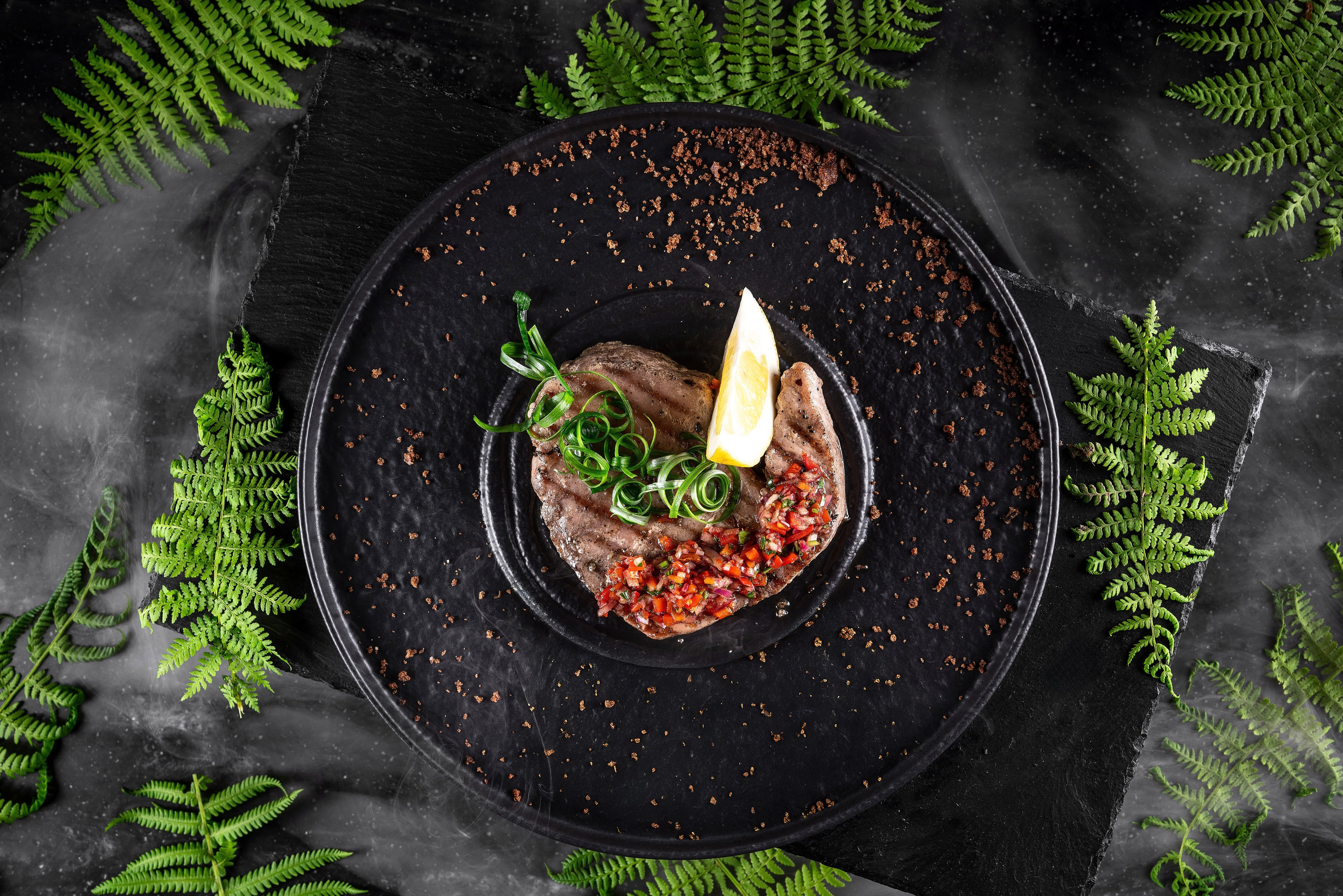 Ресторан в лесу Сочи. Фотограф Сочи