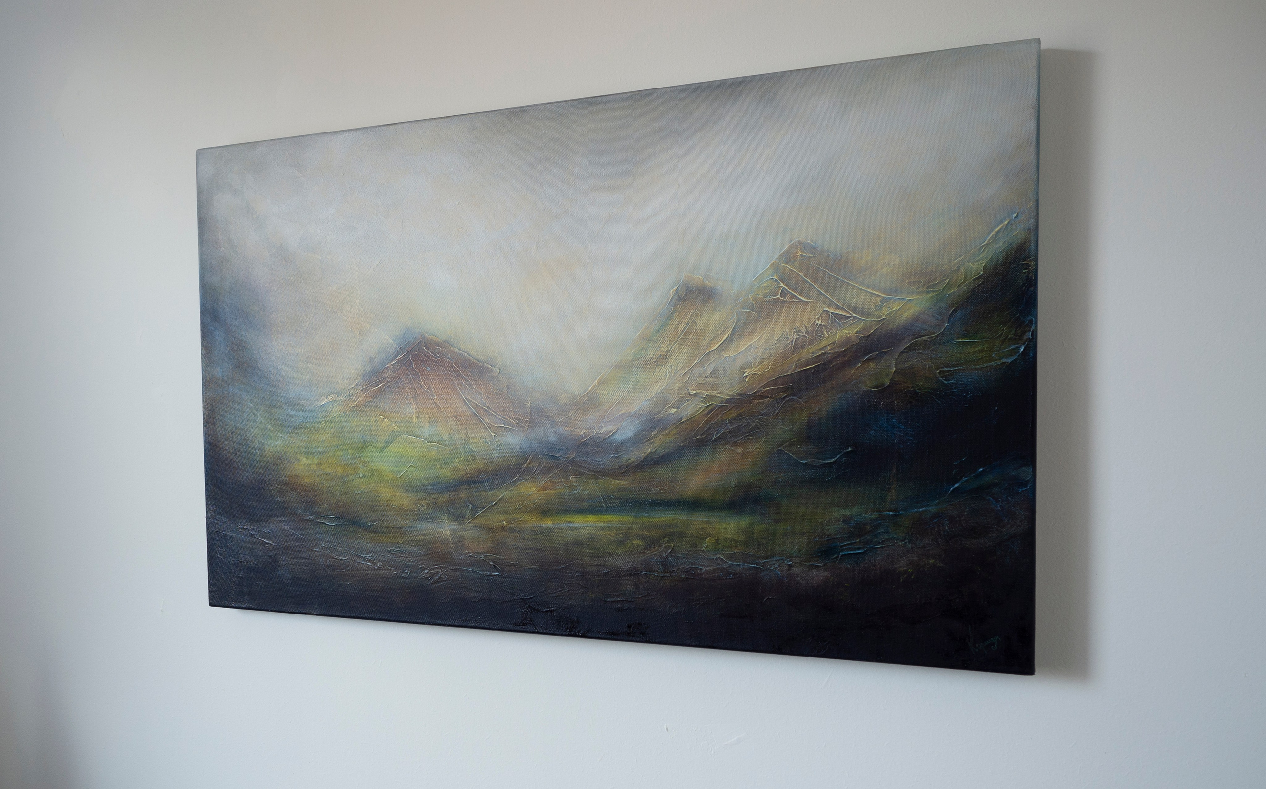 Oil painting depicting the Scottish highlands with misty foreground. Pavel Korshun — Contemporary painter. Original abstract painting