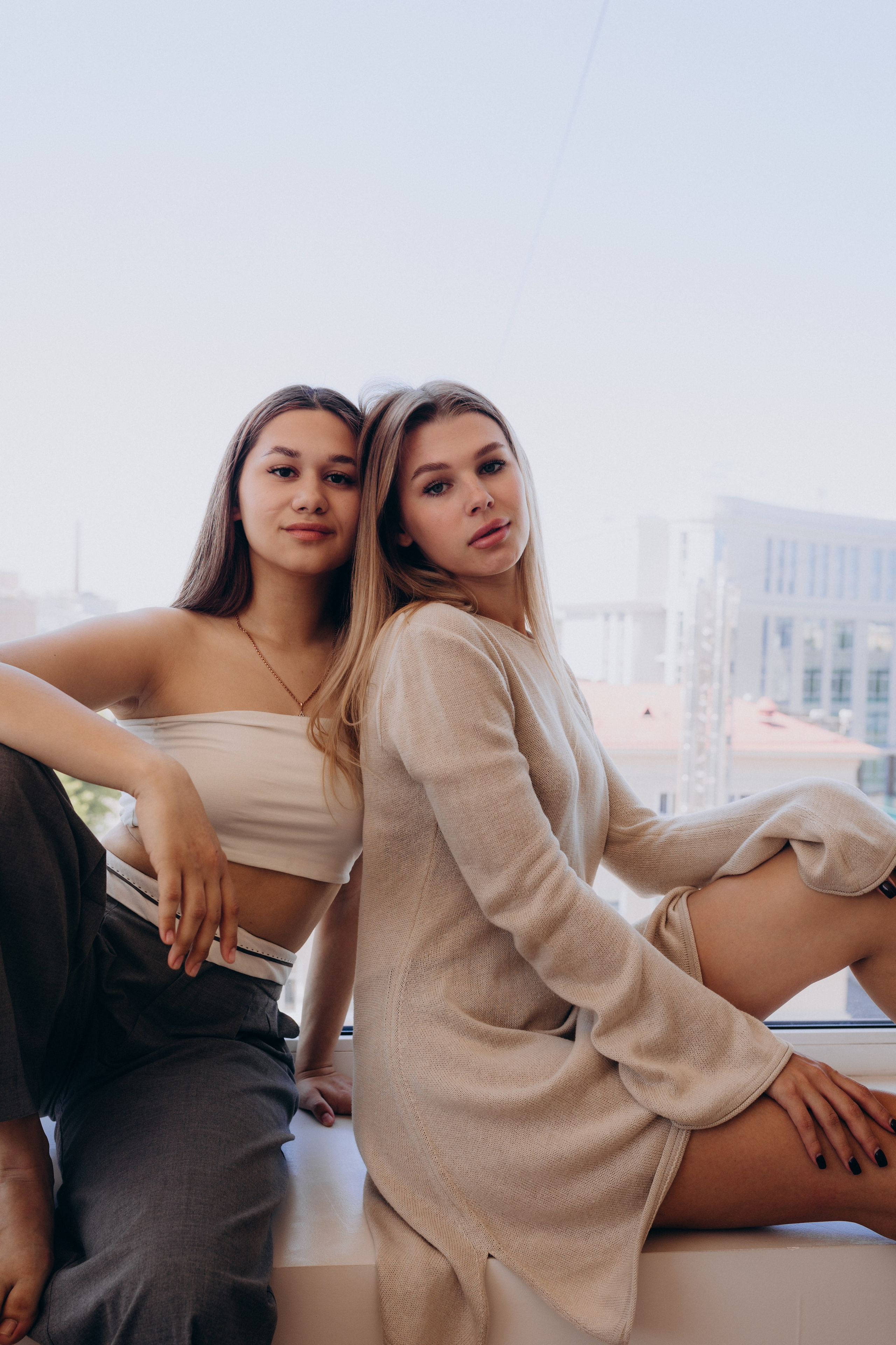 Фотосессия для контента салона красоты Бровико. Фотограф в Санкт-Петербурге Разиля Идиятуллина