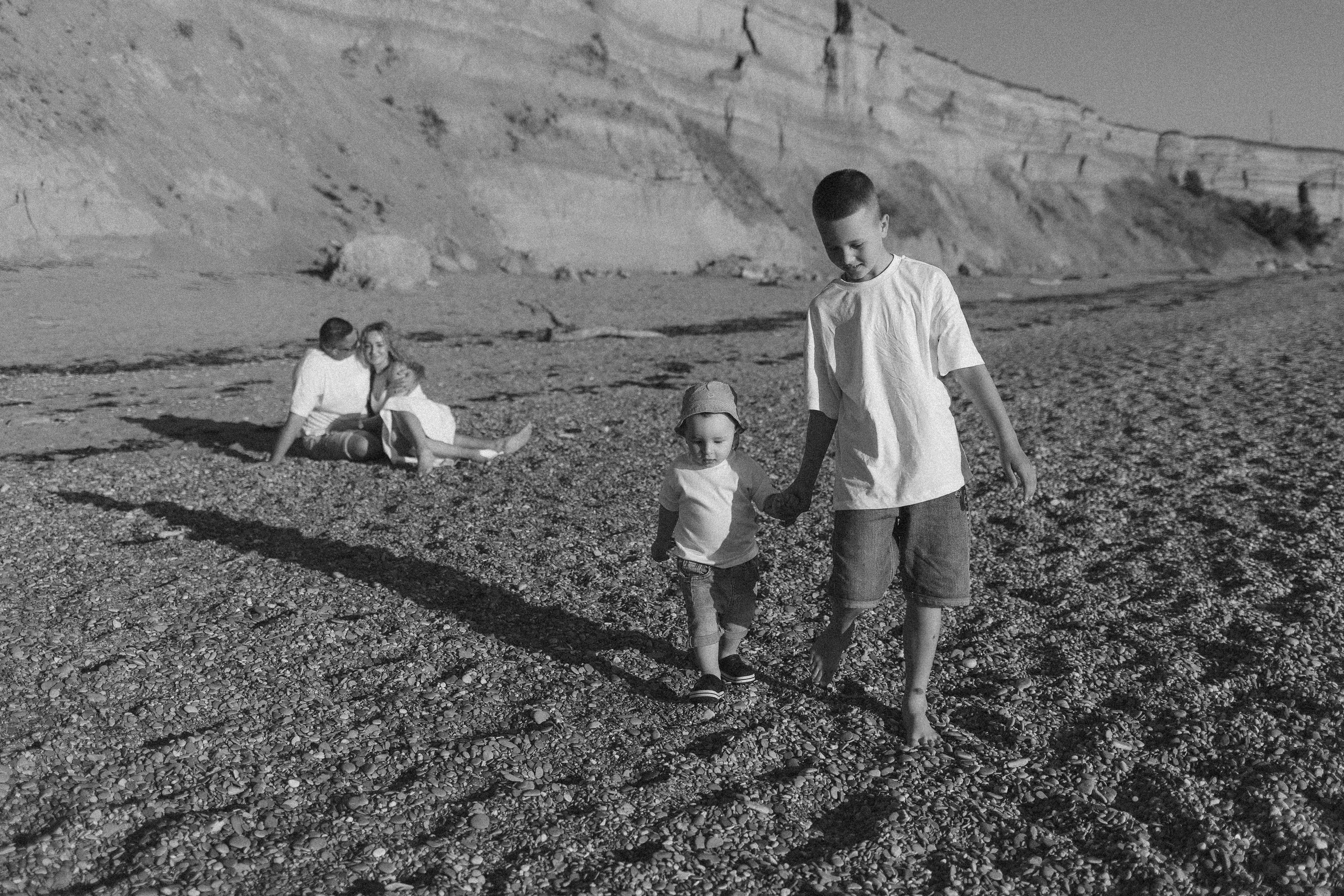 Море, закат, любовь 🖤. Свадебный фотограф Мироманов Николай в Крыму