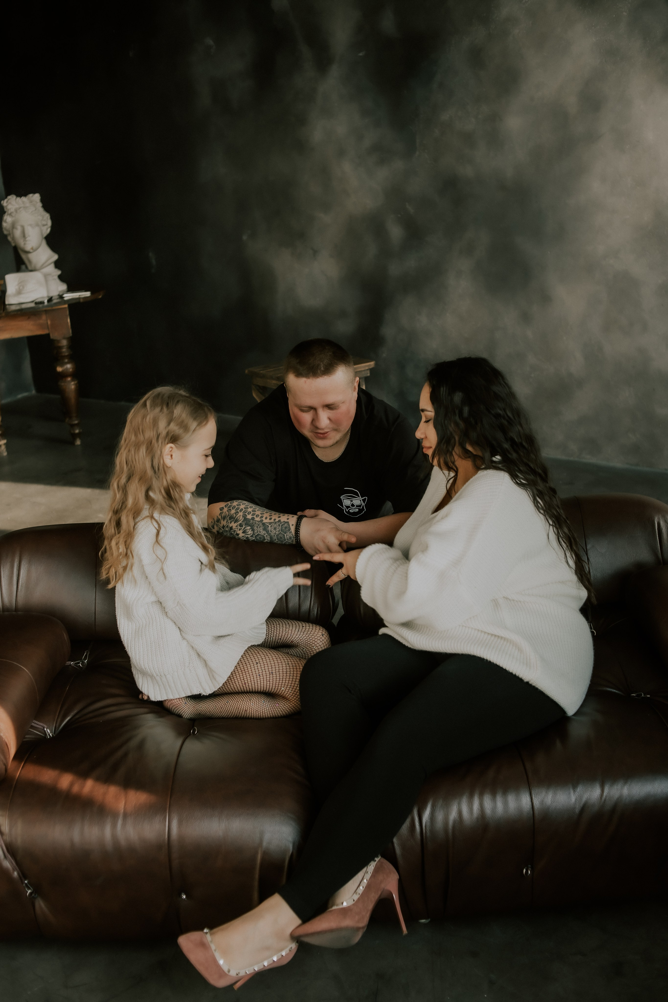 Сергей. Лидия, Валерия. Фотограф Регина Крикунова г. Красноярск