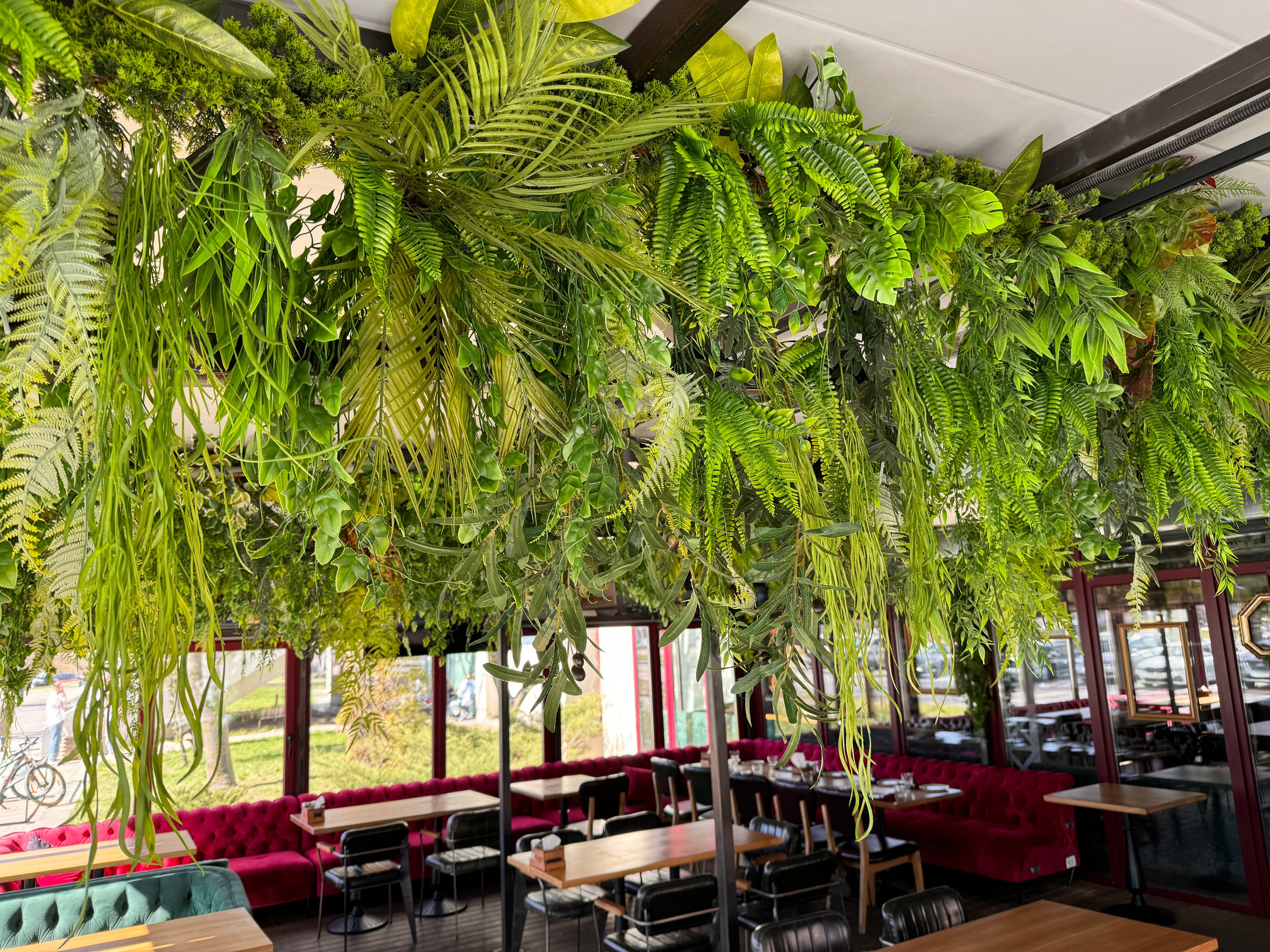 Декоративное озеленение потолка, Декоратор Алёна Шевелёва, Минск