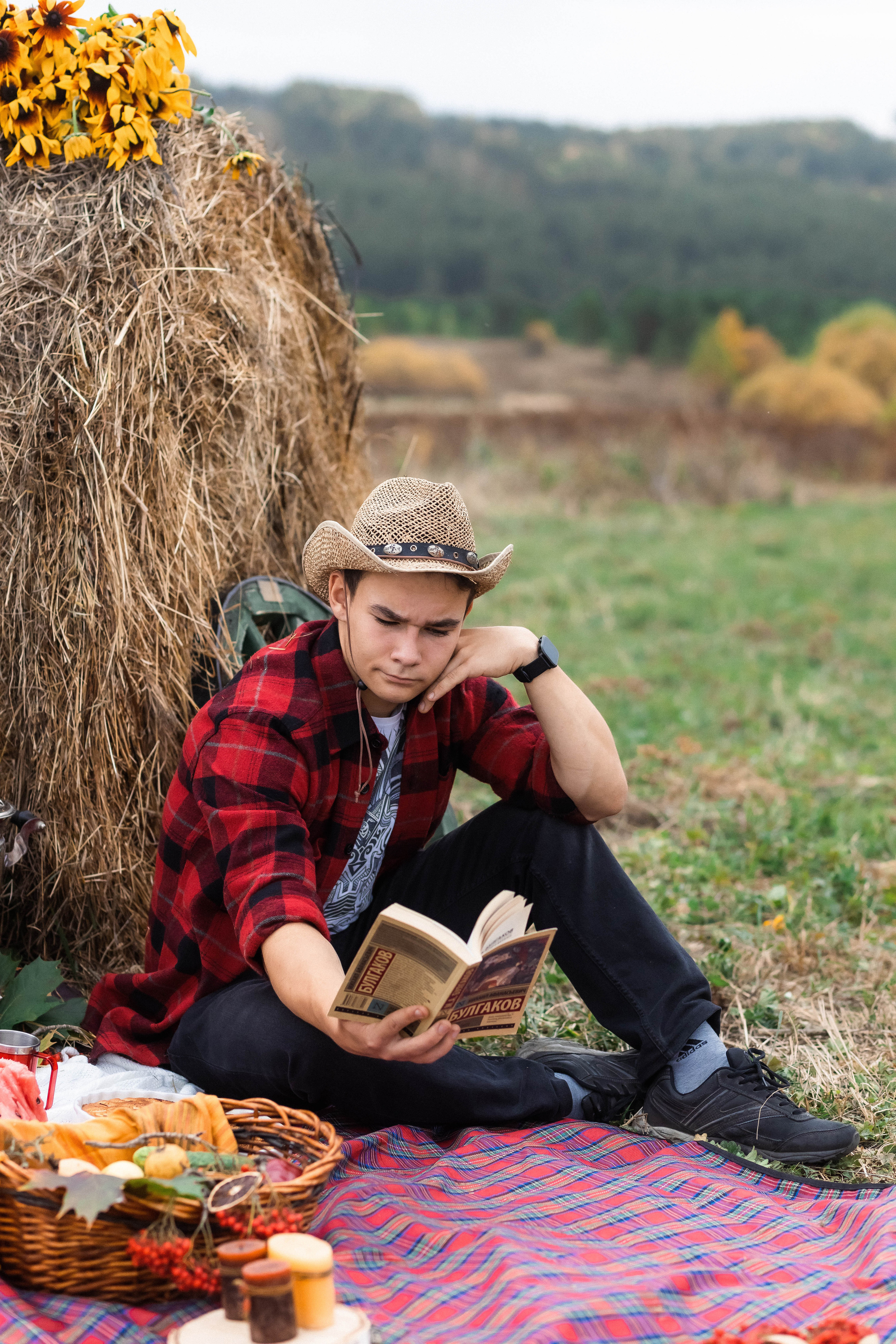 Выпускники 2023. Фотограф Регина Даниловна Усть — Катав