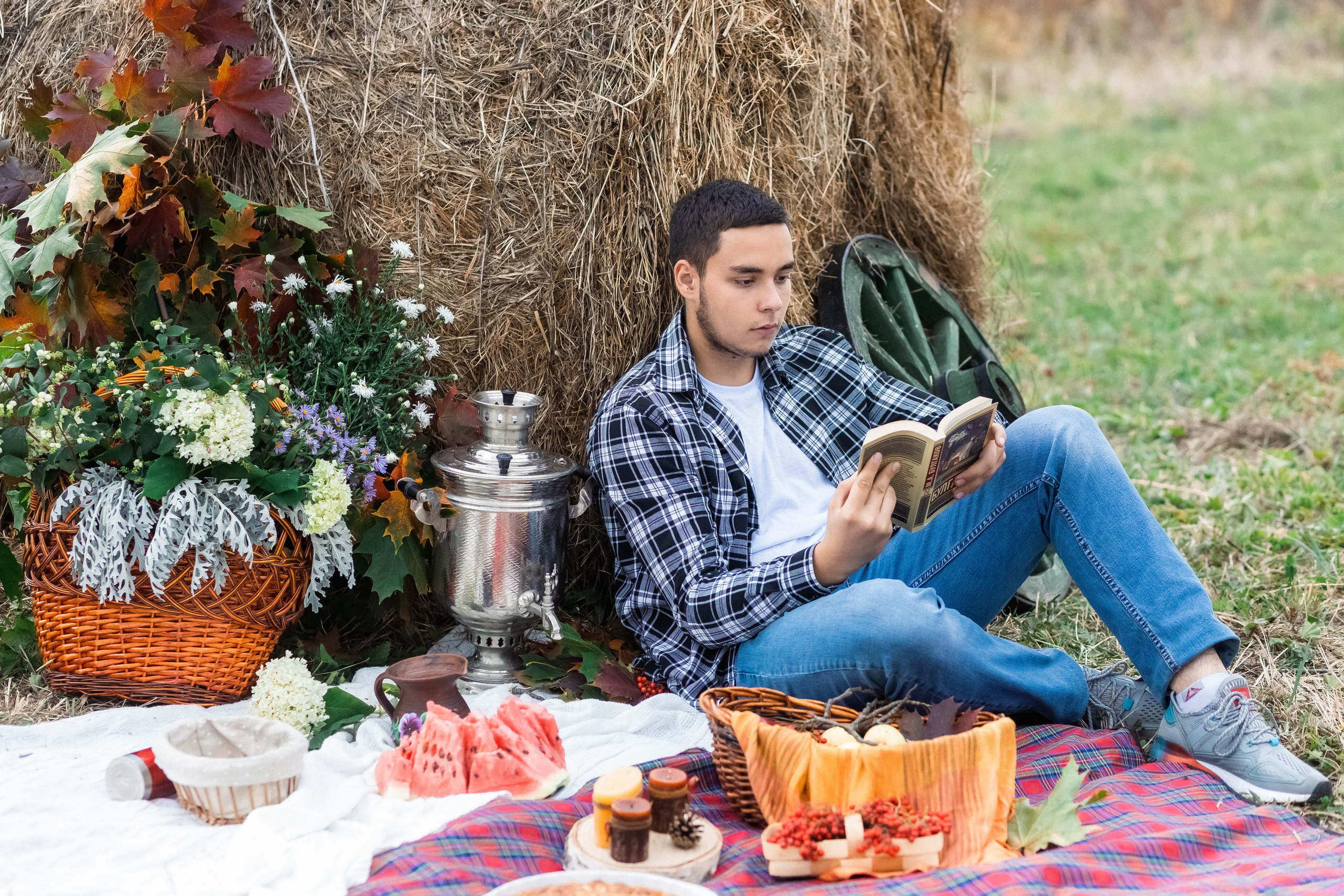 Выпускники 2023. Фотограф Регина Даниловна Усть — Катав