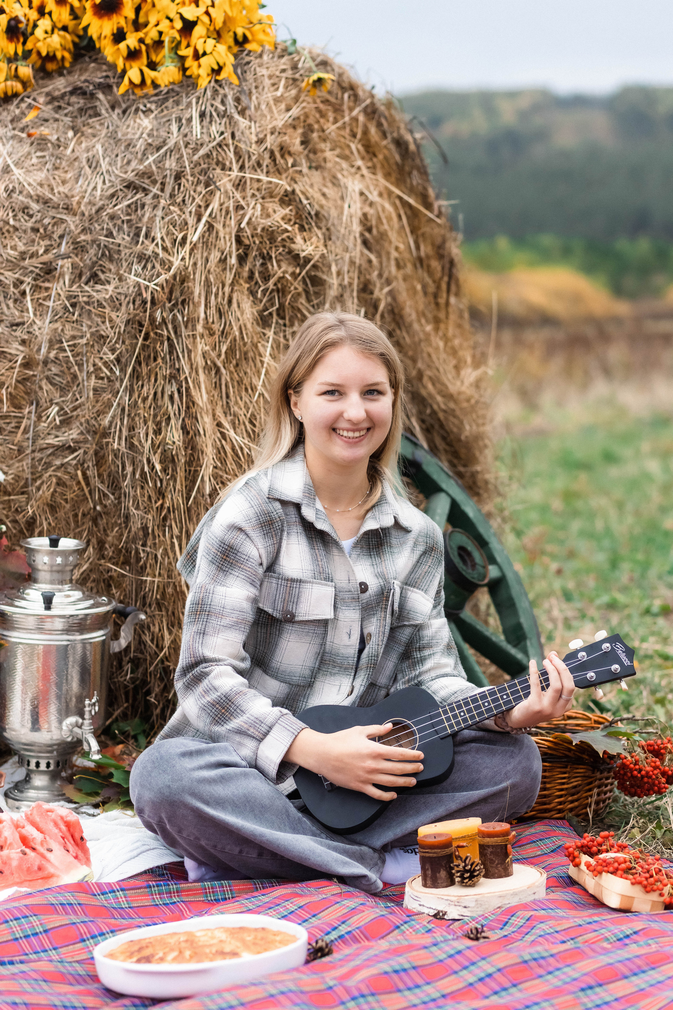 Выпускники 2023. Фотограф Регина Даниловна Усть — Катав