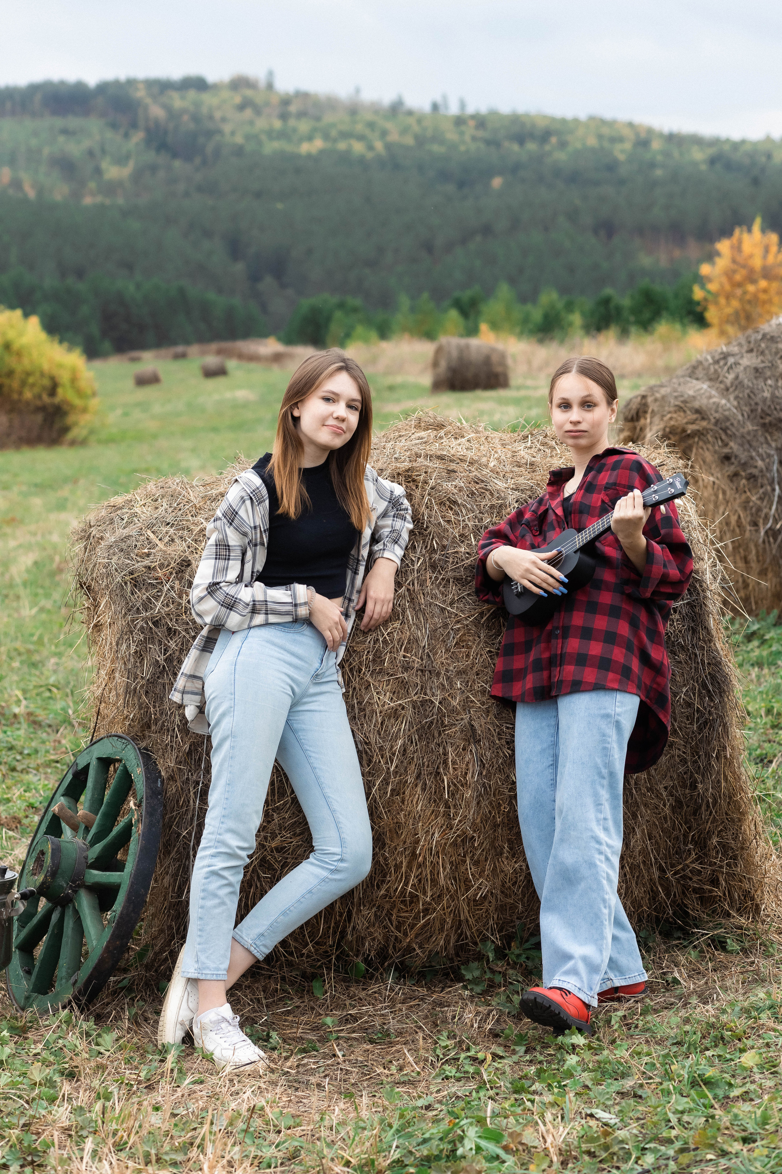 Выпускники 2023. Фотограф Регина Даниловна Усть — Катав