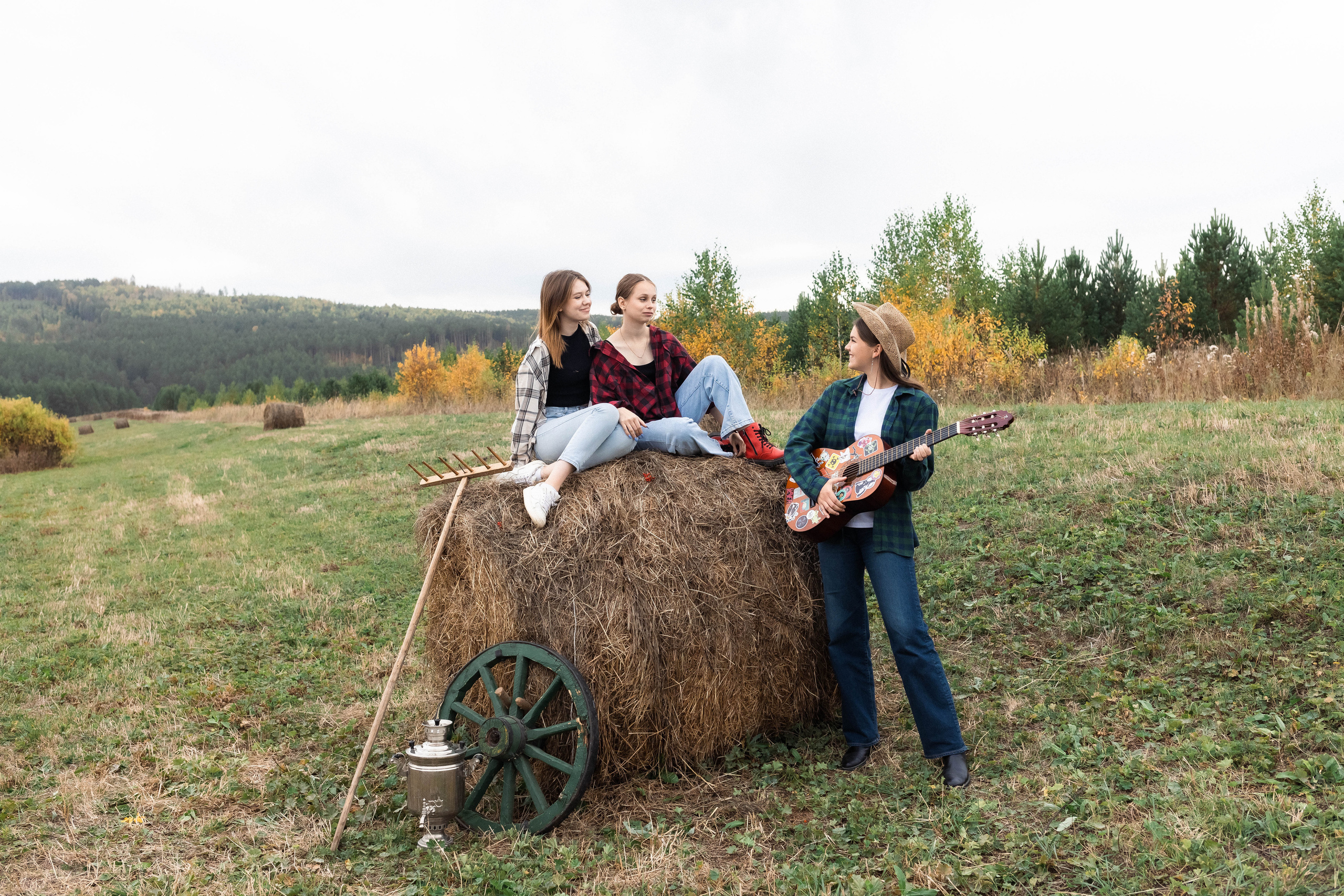 Выпускники 2023. Фотограф Регина Даниловна Усть — Катав