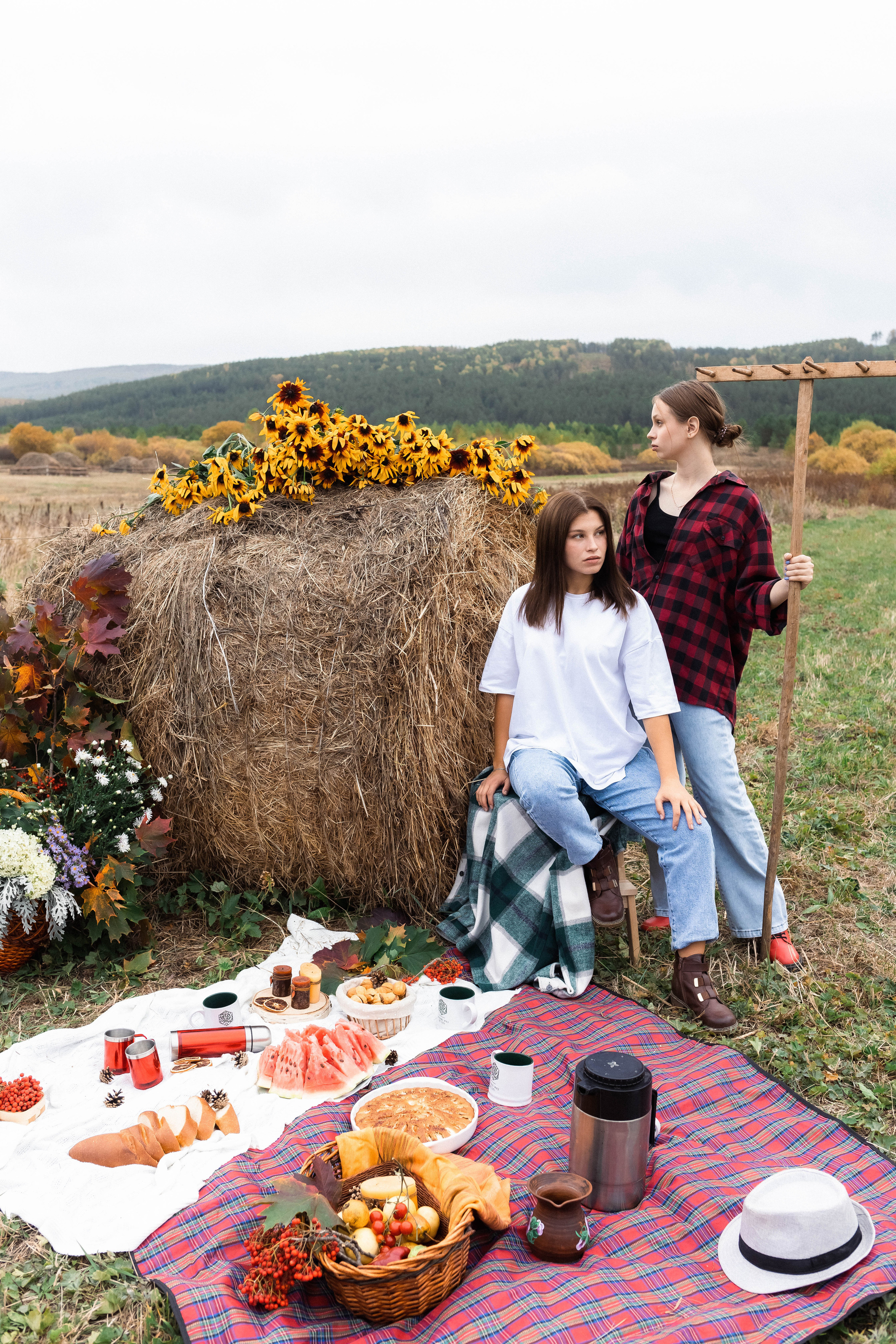 Выпускники 2023. Фотограф Регина Даниловна Усть — Катав