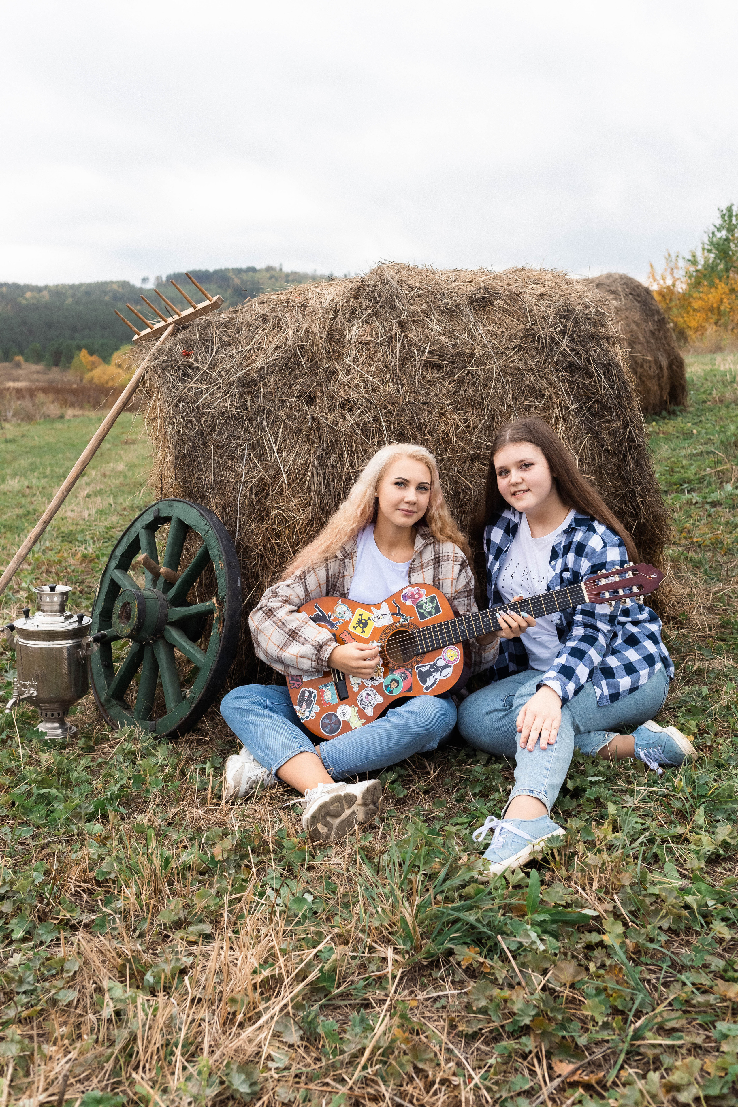 Выпускники 2023. Фотограф Регина Даниловна Усть — Катав