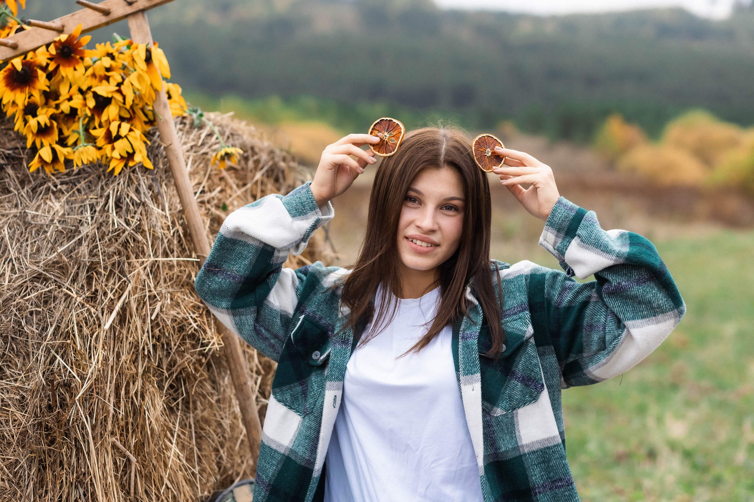 Выпускники 2023. Фотограф Регина Даниловна Усть — Катав