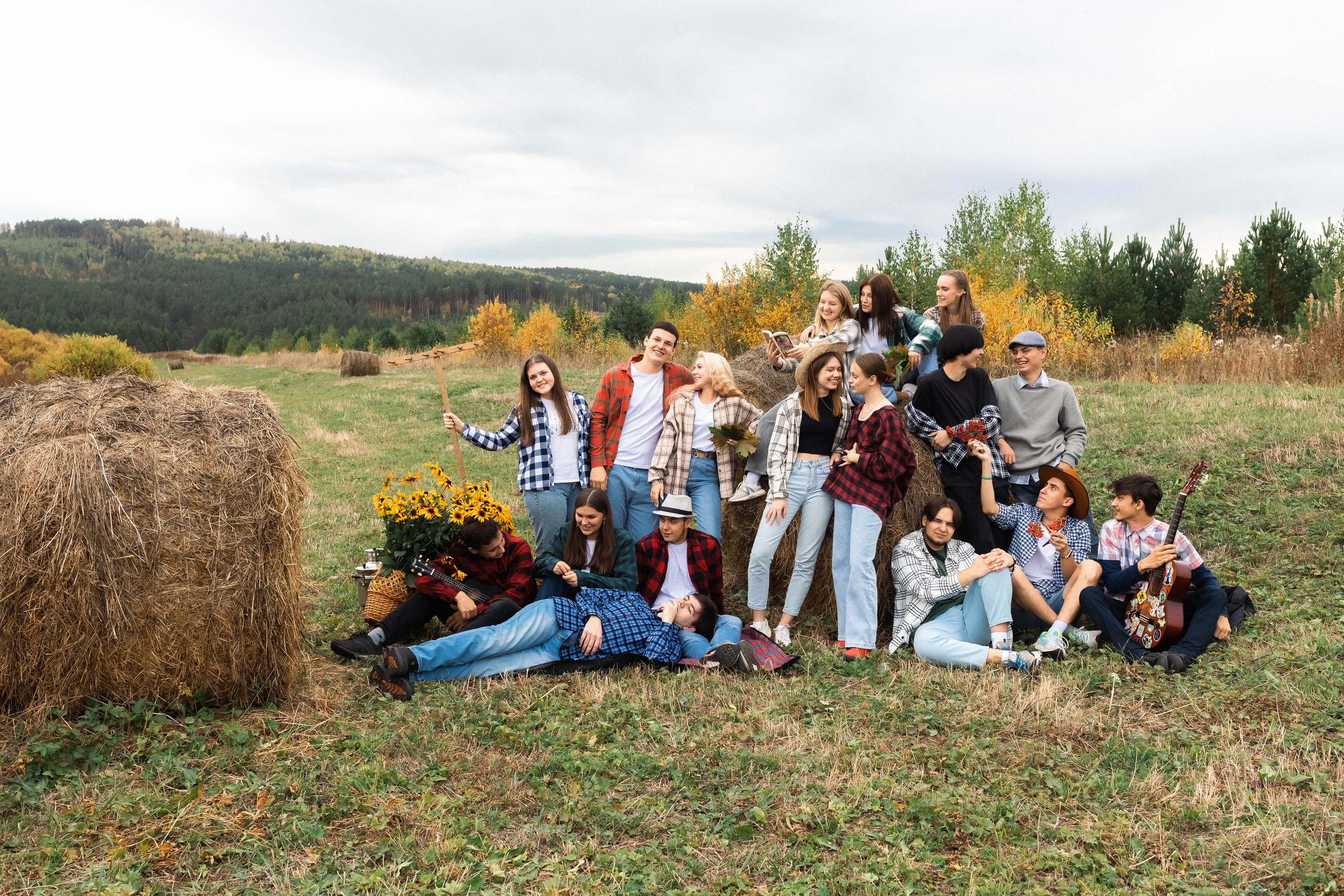 Выпускники 2023. Фотограф Регина Даниловна Усть — Катав