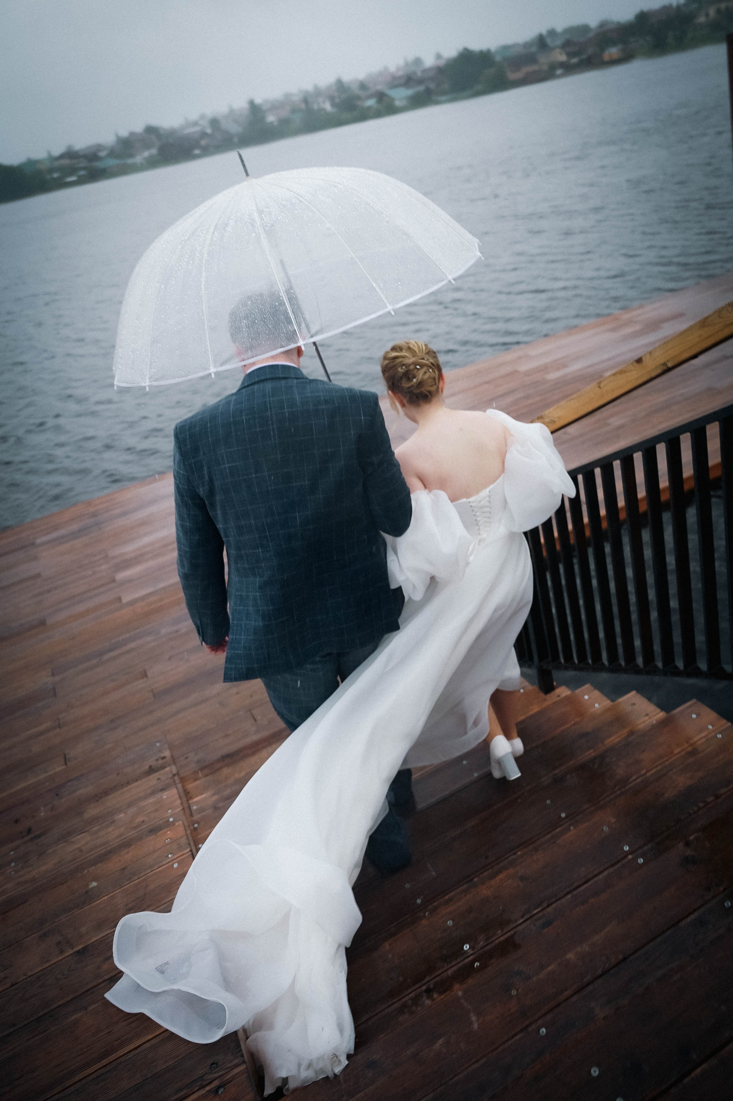 Свадьба в дождь