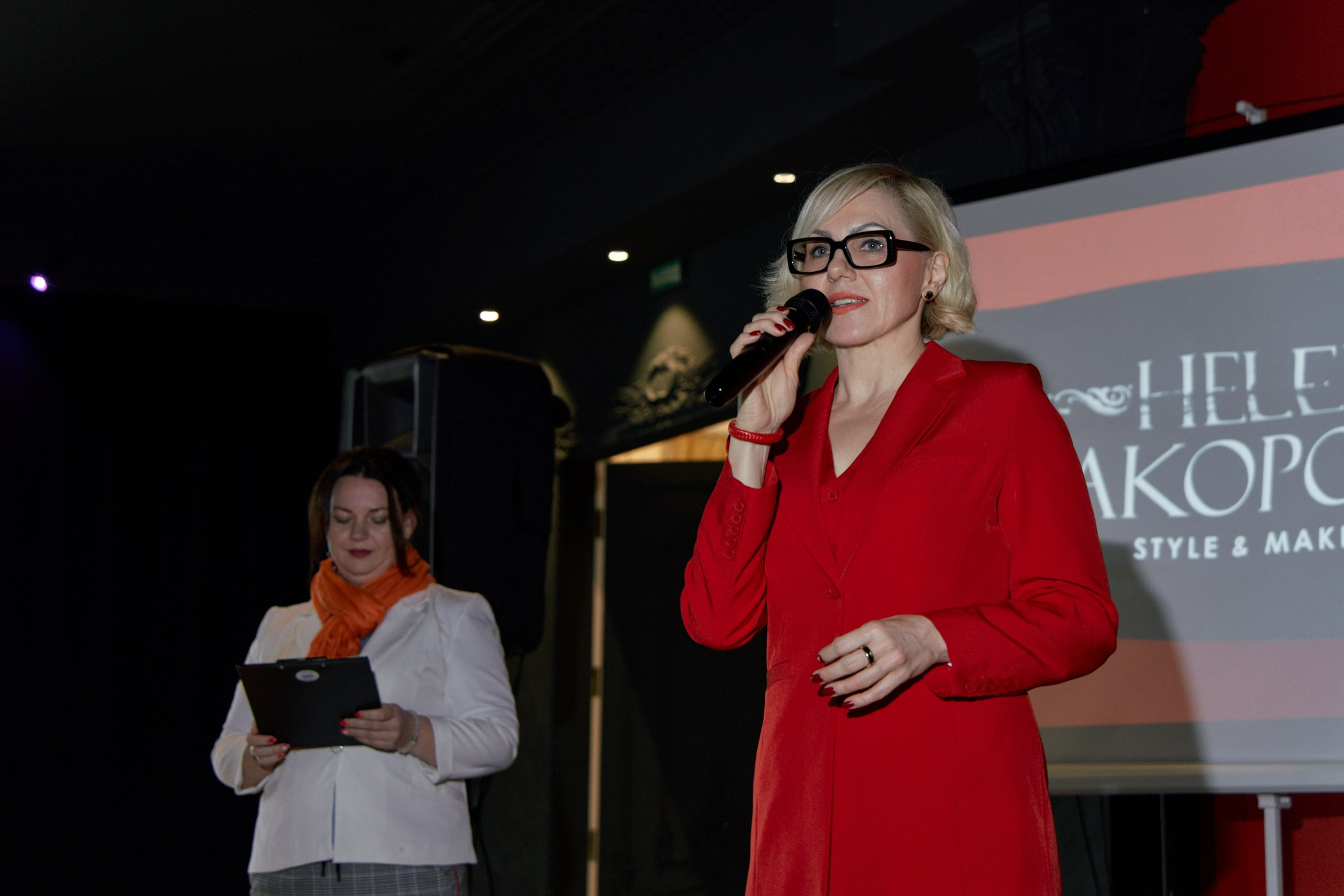 Репортажная съемка мероприятия в Анапае. Профессиональный фотограф в Анапе Артем Ковальский