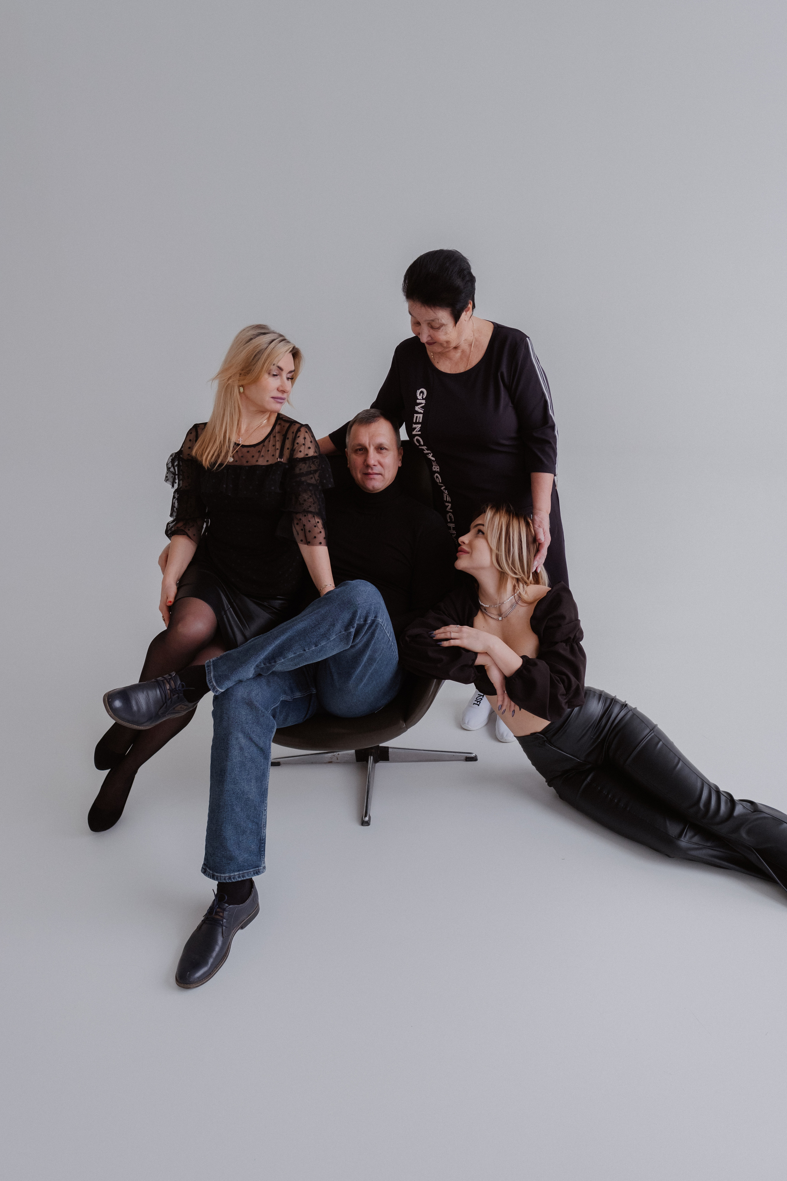 Семейная фотосессия. Свадебный и семейный фотограф г. Волгоград Биленко Ангелина