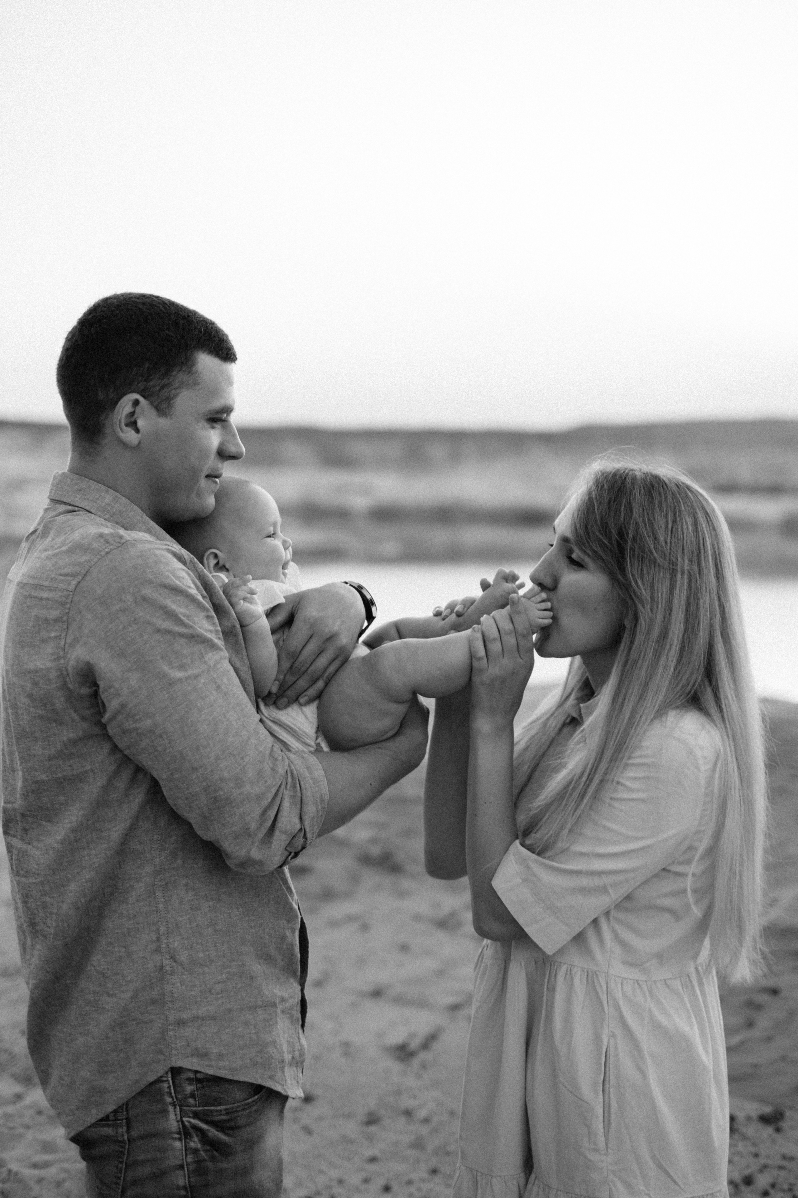 Песчаный карьер Катя + Женя +Макс + Вика. Свадебный и семейный фотограф г. Волгоград Биленко Ангелина