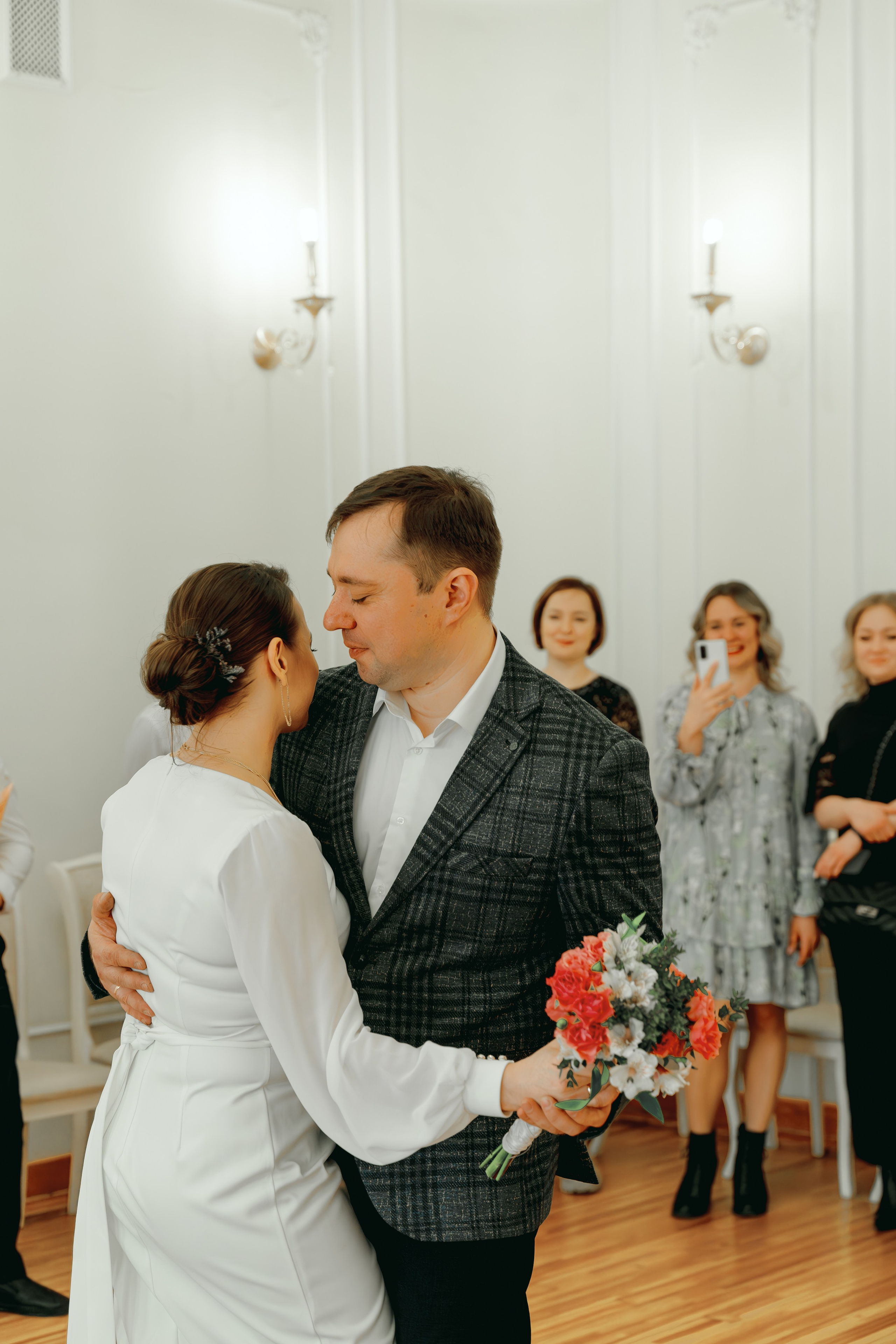 Александра и Владимир. Фотограф Ким Наталья в Красноярске