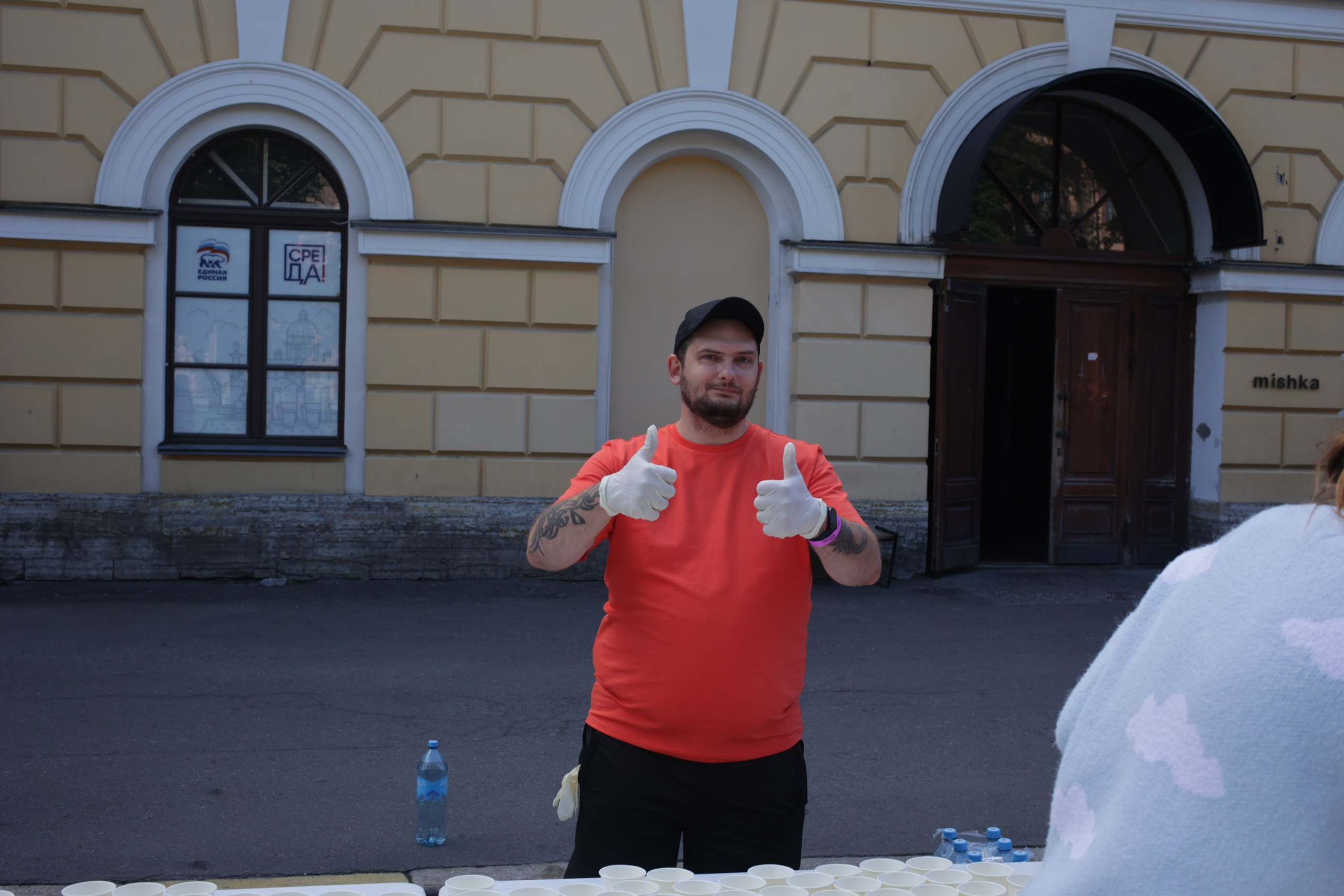 Полумарафон в Санкт-Петербурге все фотографии. პორტრეტის სტუდიის ფოტოგრაფი სენაკში დენის მილუტინი