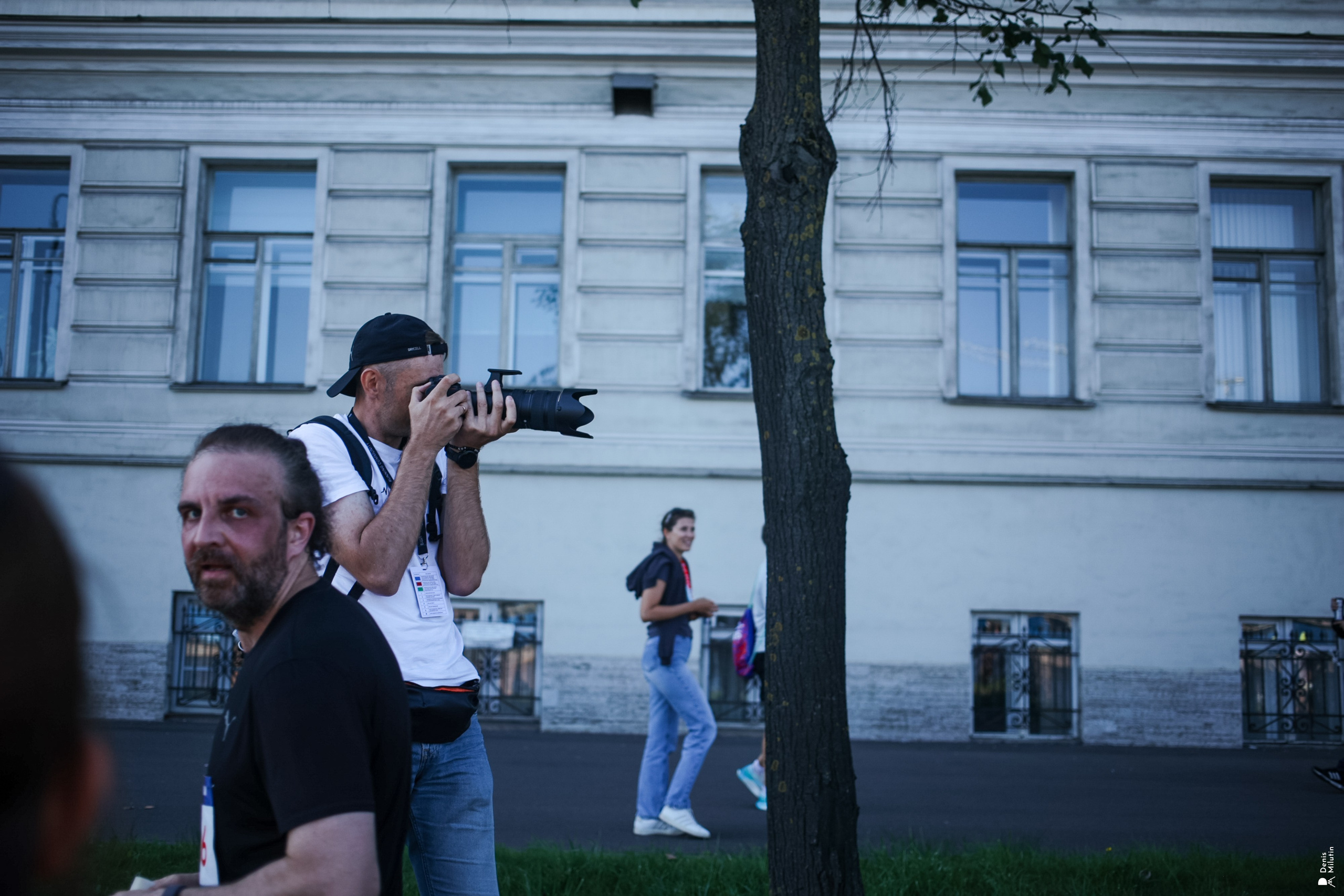 Полумарафон в Санкт-Петербурге все фотографии. პორტრეტის სტუდიის ფოტოგრაფი სენაკში დენის მილუტინი
