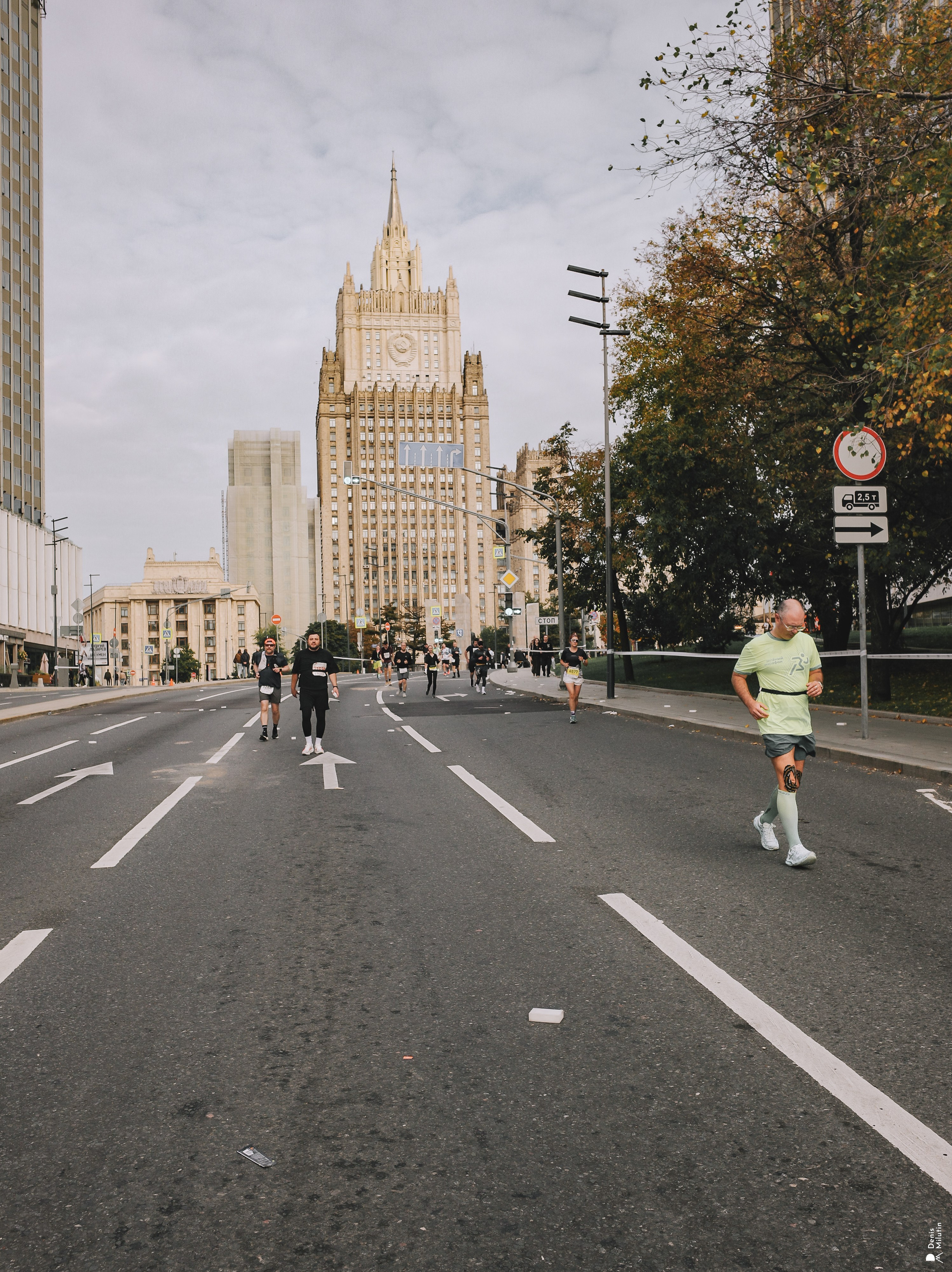 Московский марафон 2026. Портретный фотограф Денис Милютин