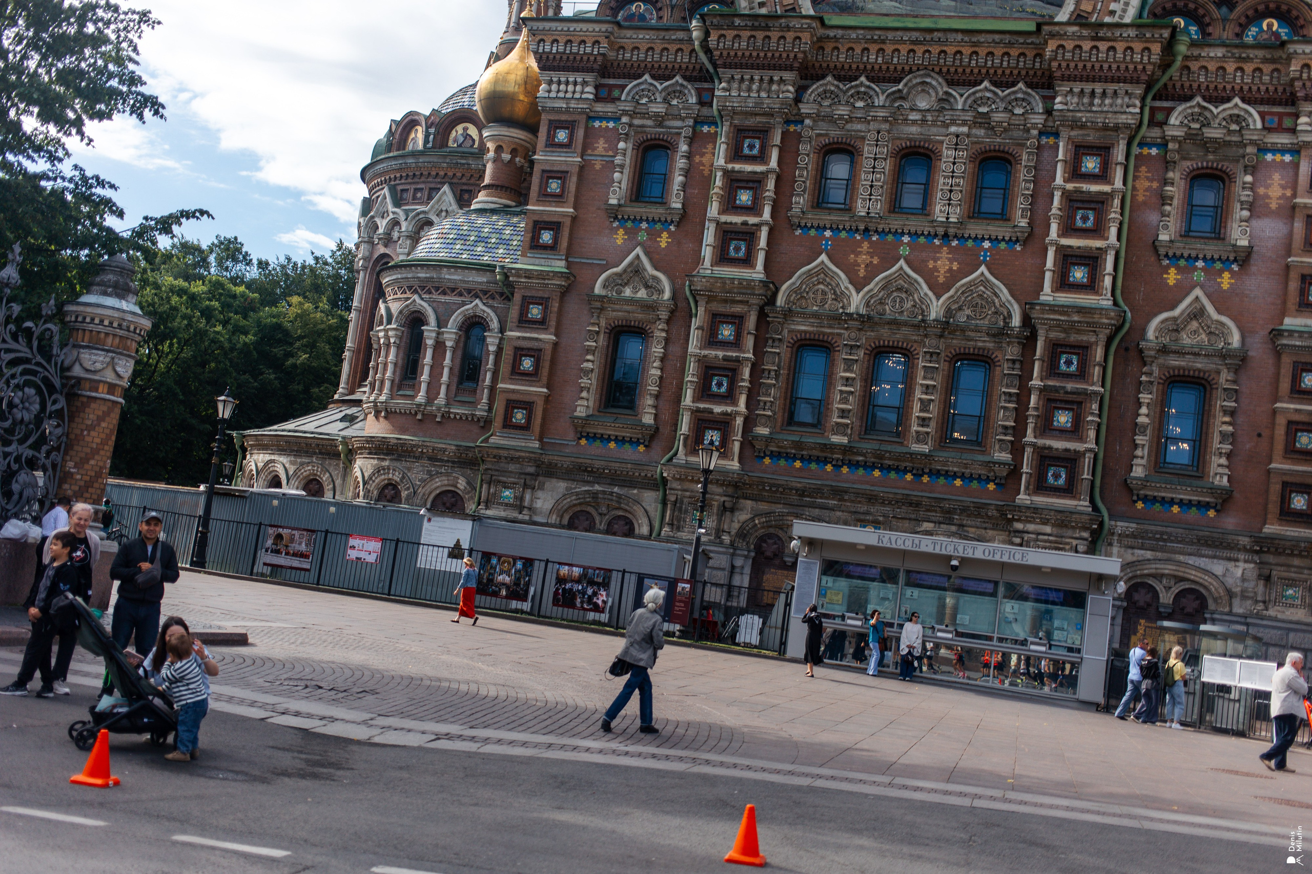 Полумарафон в Санкт-Петербурге все фотографии. პორტრეტის სტუდიის ფოტოგრაფი სენაკში დენის მილუტინი