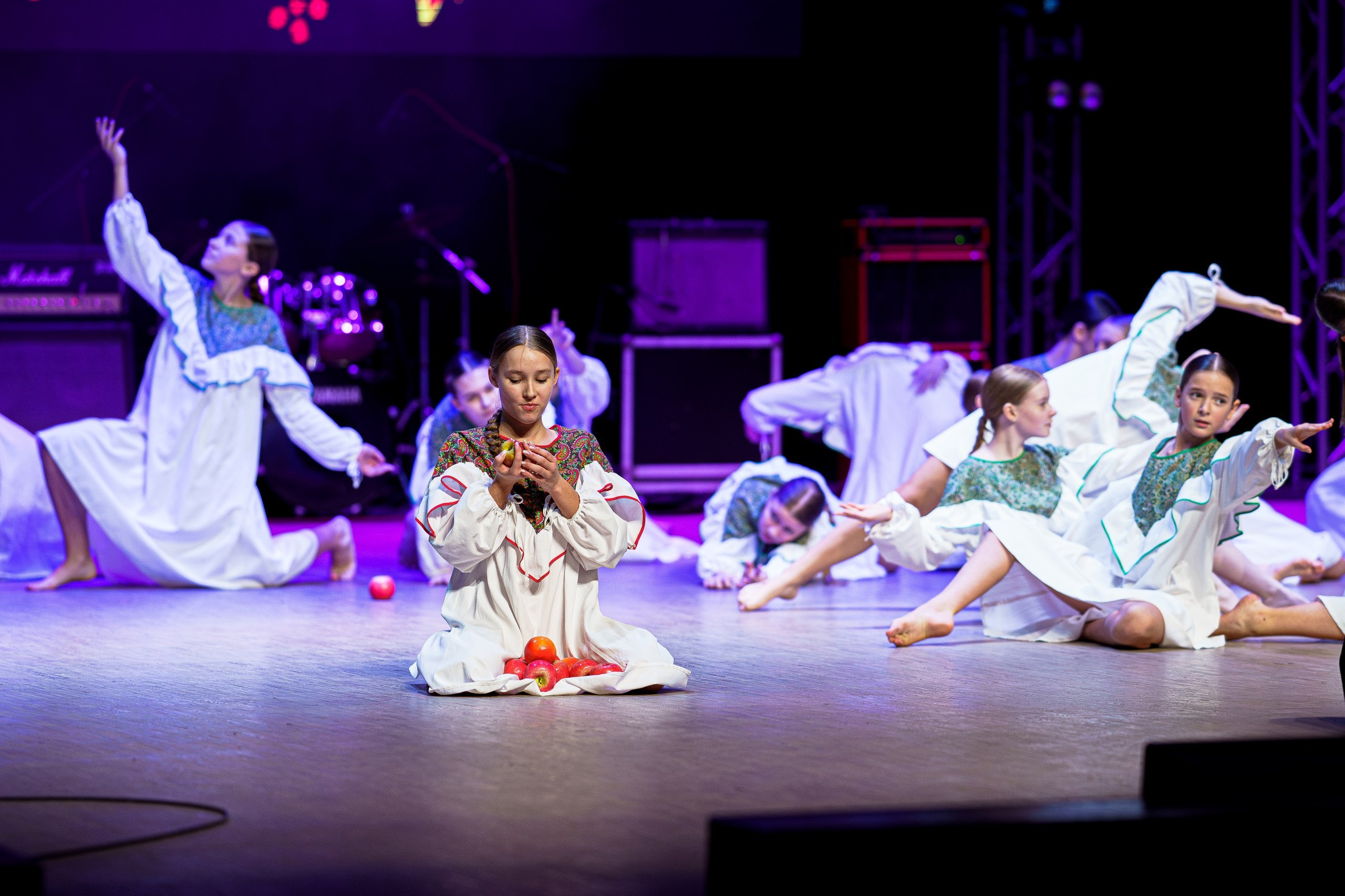 X Всероссийский фестиваль-конкурс эстрадного искусства «Поверь в мечту!». Портретный и репортажный фотограф в Воронеже: Анастасия Пузикова