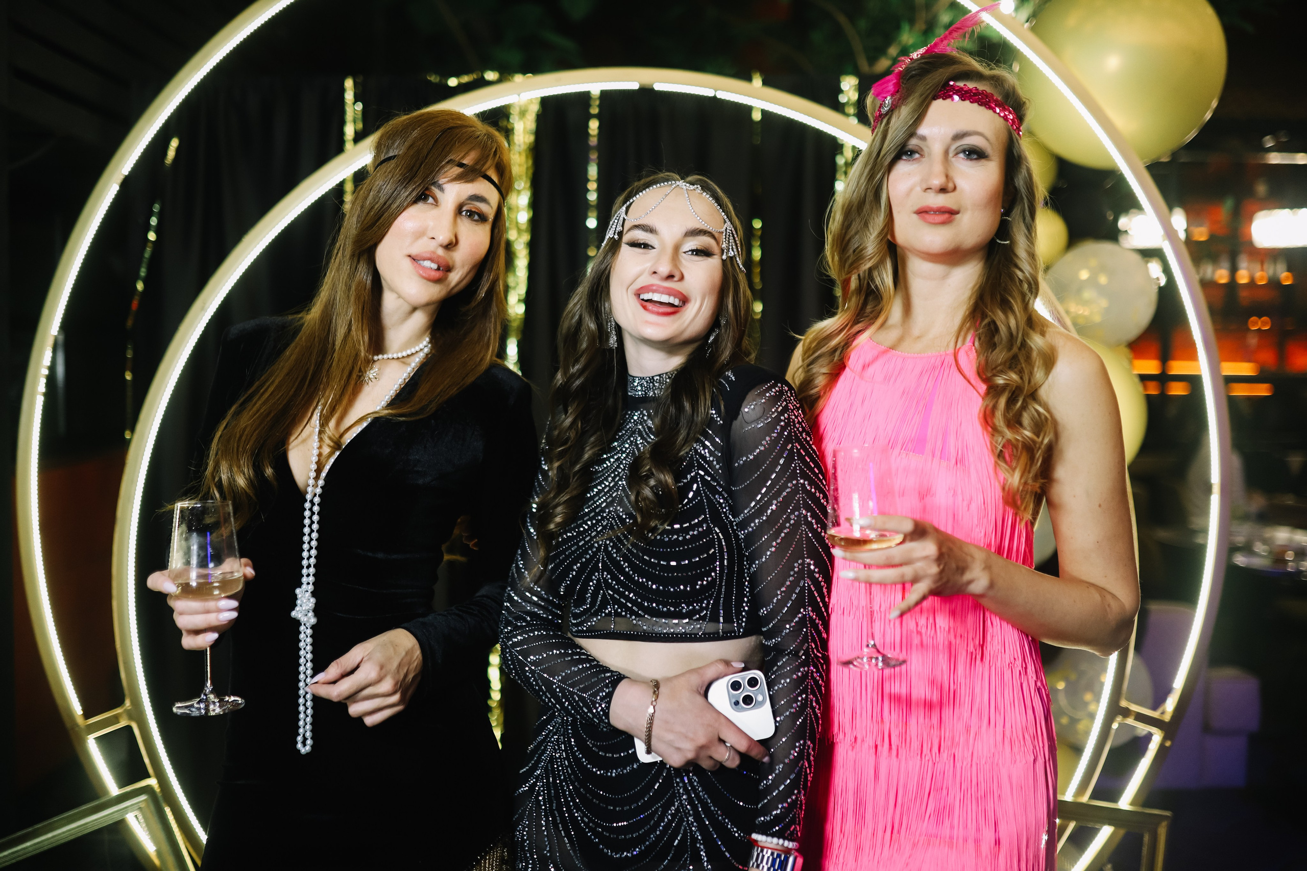 25.Диана и гости