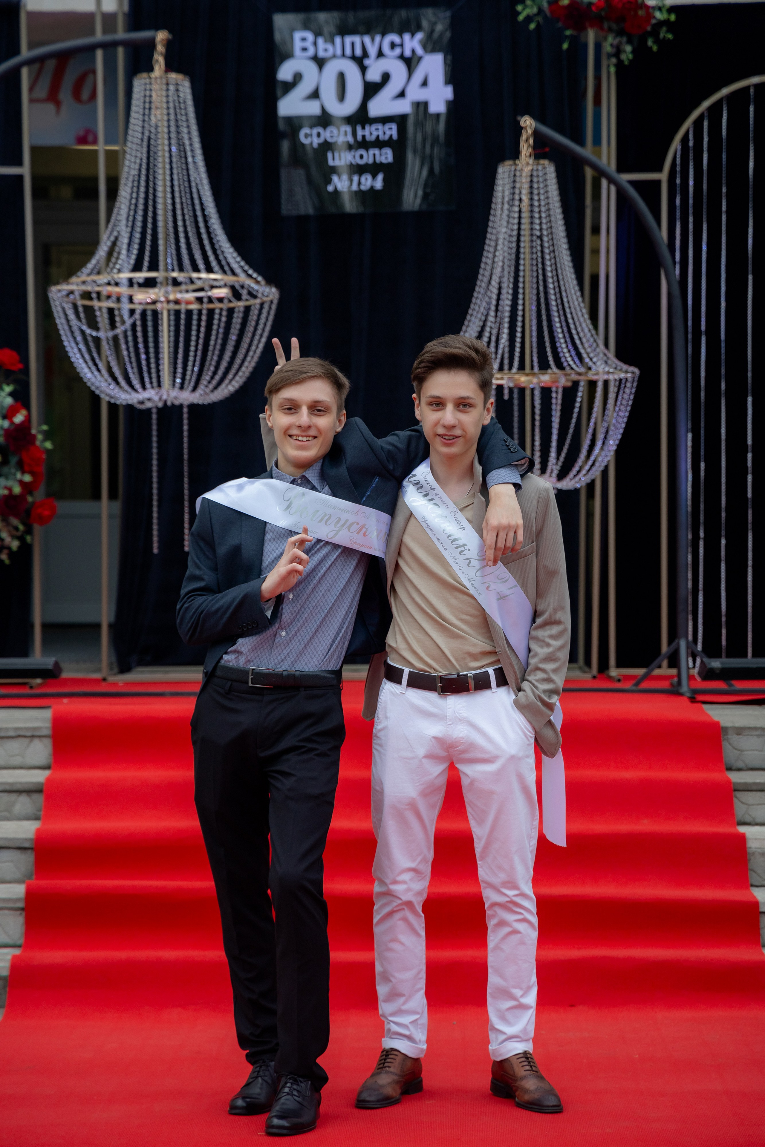 Школьный выпускной 2024 год в Соколе (Минск). Свадебный фотограф в Минске/Беларуси Сергей Спиридонов