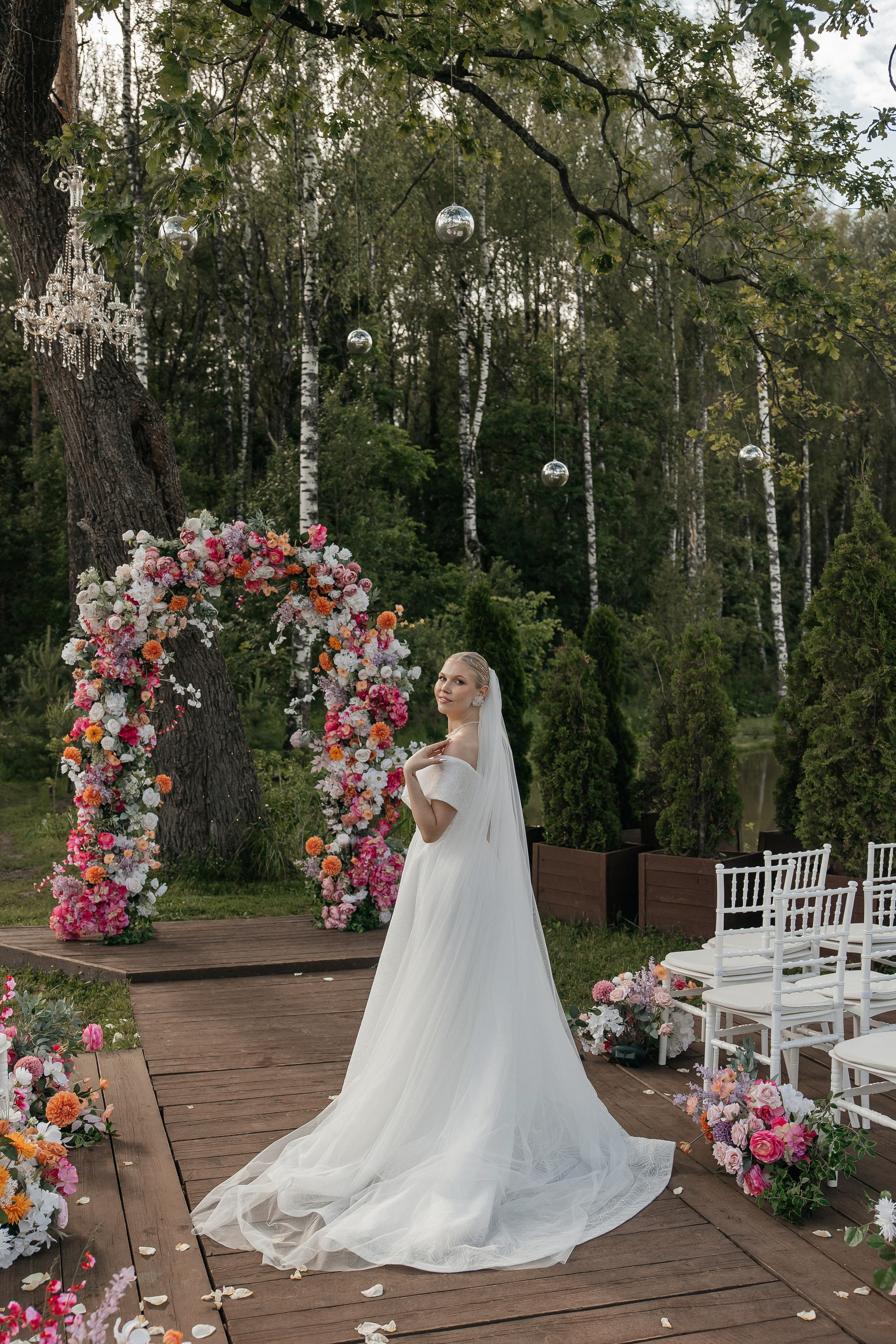 Свадьба на площадке house for wedding Дом у озера