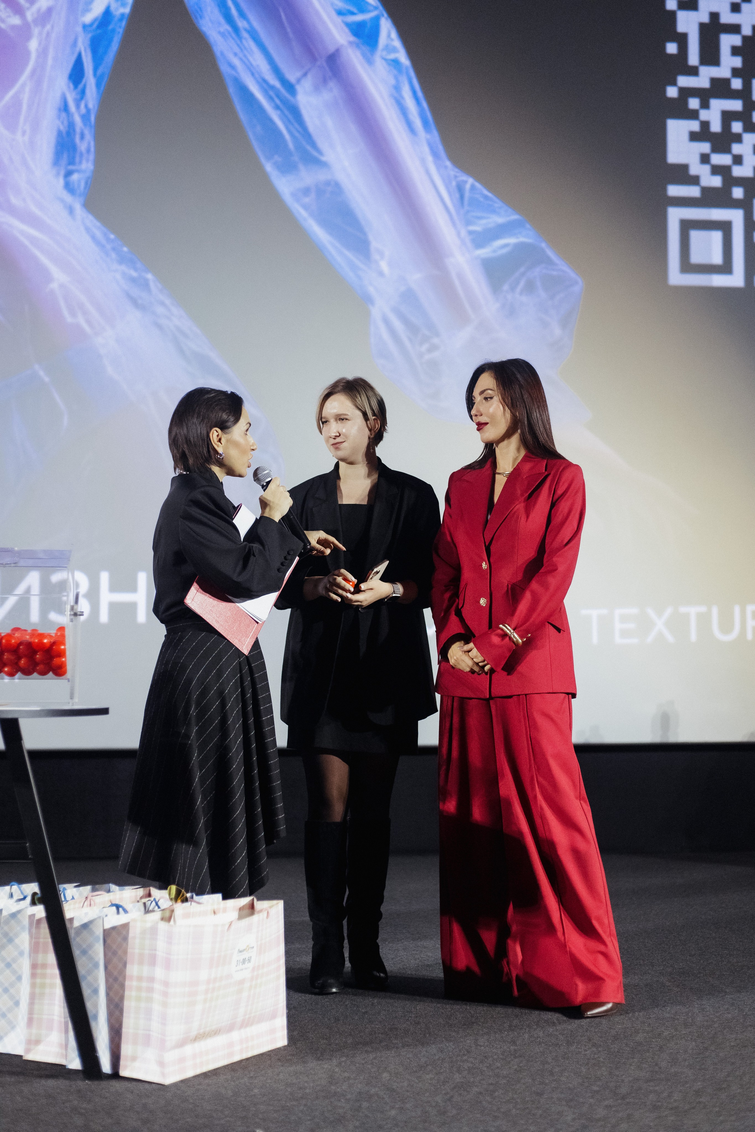 ФЭШН КОНФА. СВОИ. ФОТООТЧЕТЫ-СОБЫТИЯ-МЕСТА