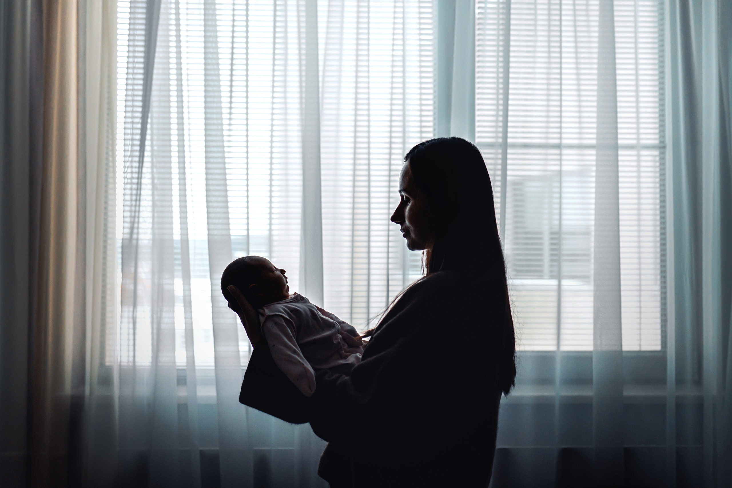 Выписка из роддома Лапино. Фотограф на выписку из роддома Москва. Фотограф \ Видеограф на Крещение, Венчание Москва| Семейные съемки